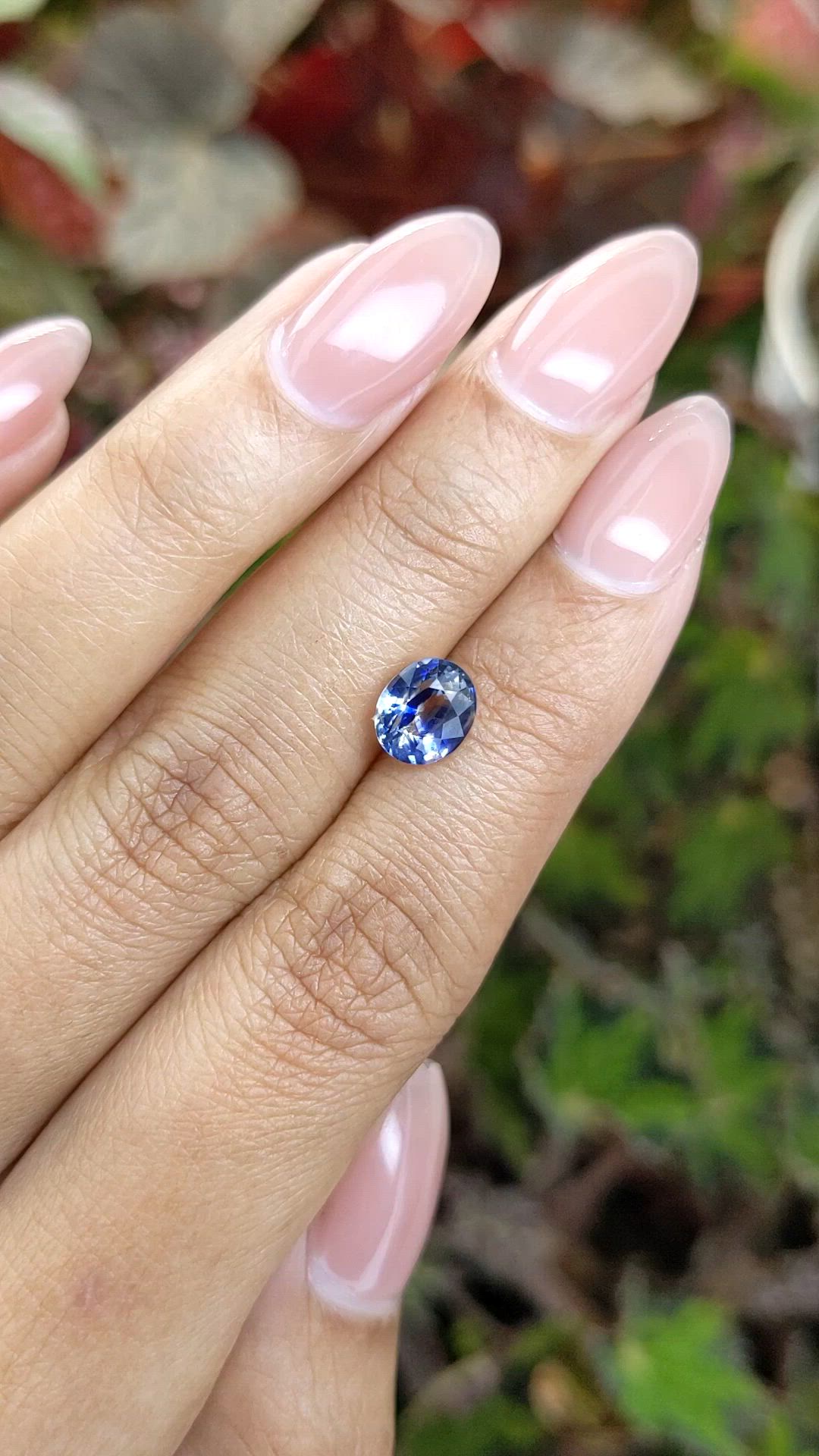 2.04 Ct. Bi Color / Parti Sapphire from Ceylon (Sri Lanka) Size Video
