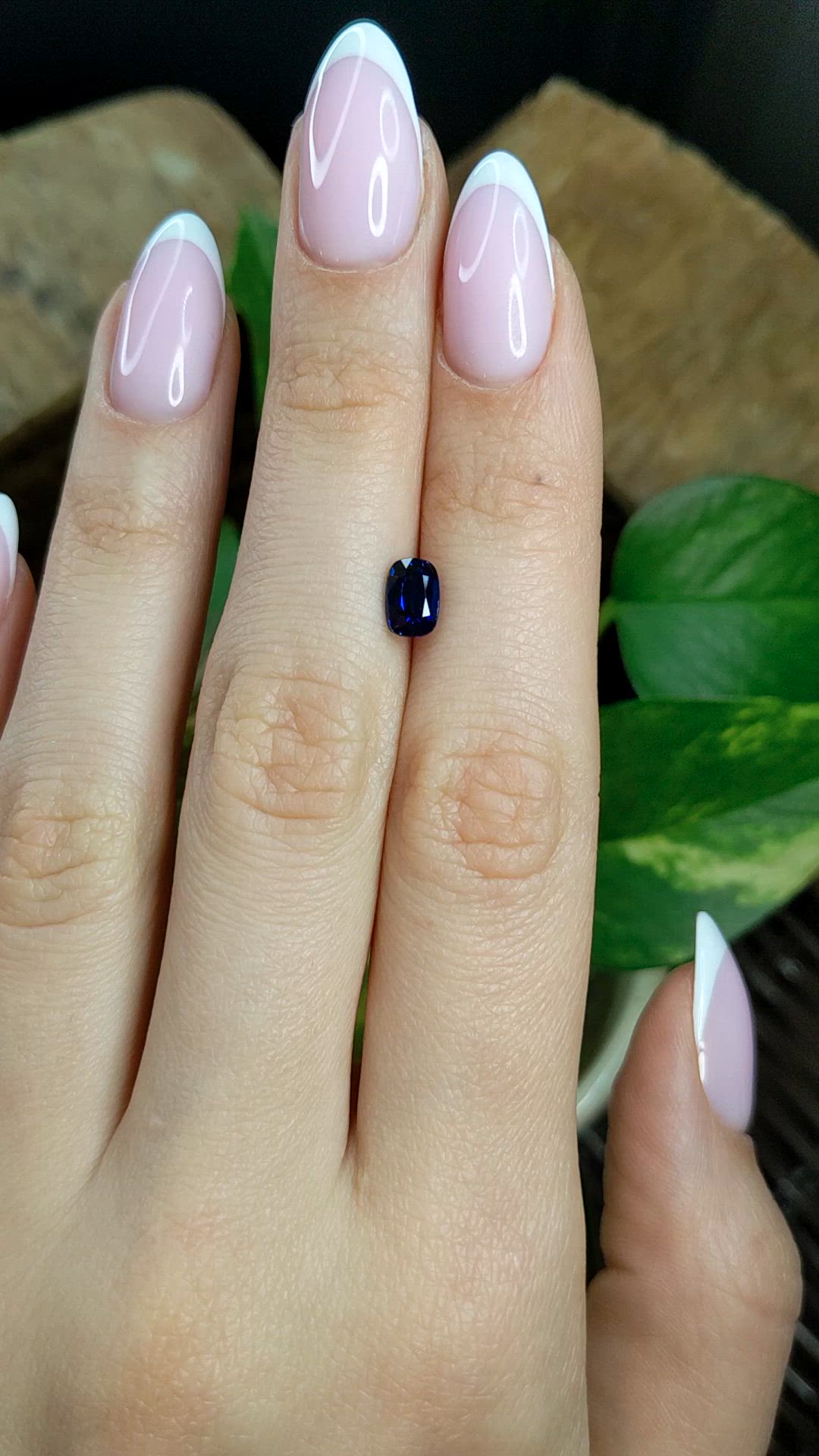 1.38 Ct. Blue Sapphire from Ceylon (Sri Lanka) Size Video