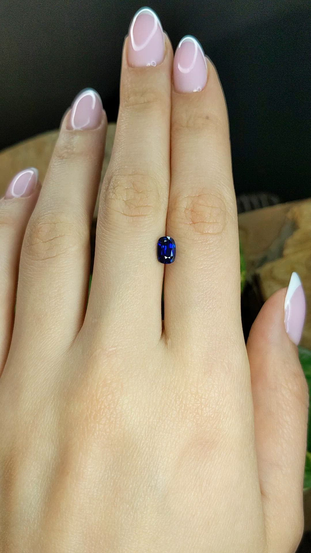 1.38 Ct. Blue Sapphire from Ceylon (Sri Lanka) Size Video