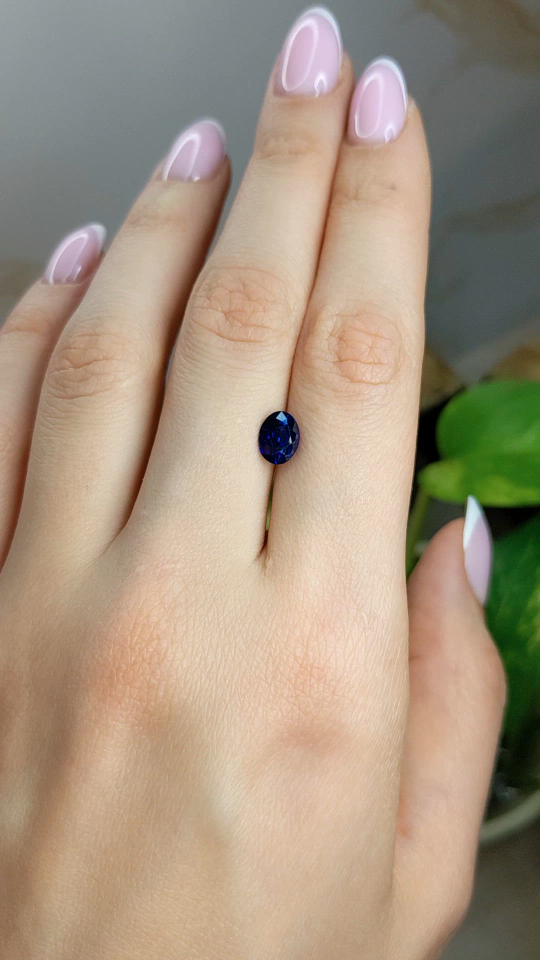 1.70 Ct. Blue Sapphire from Ceylon (Sri Lanka) Size Video
