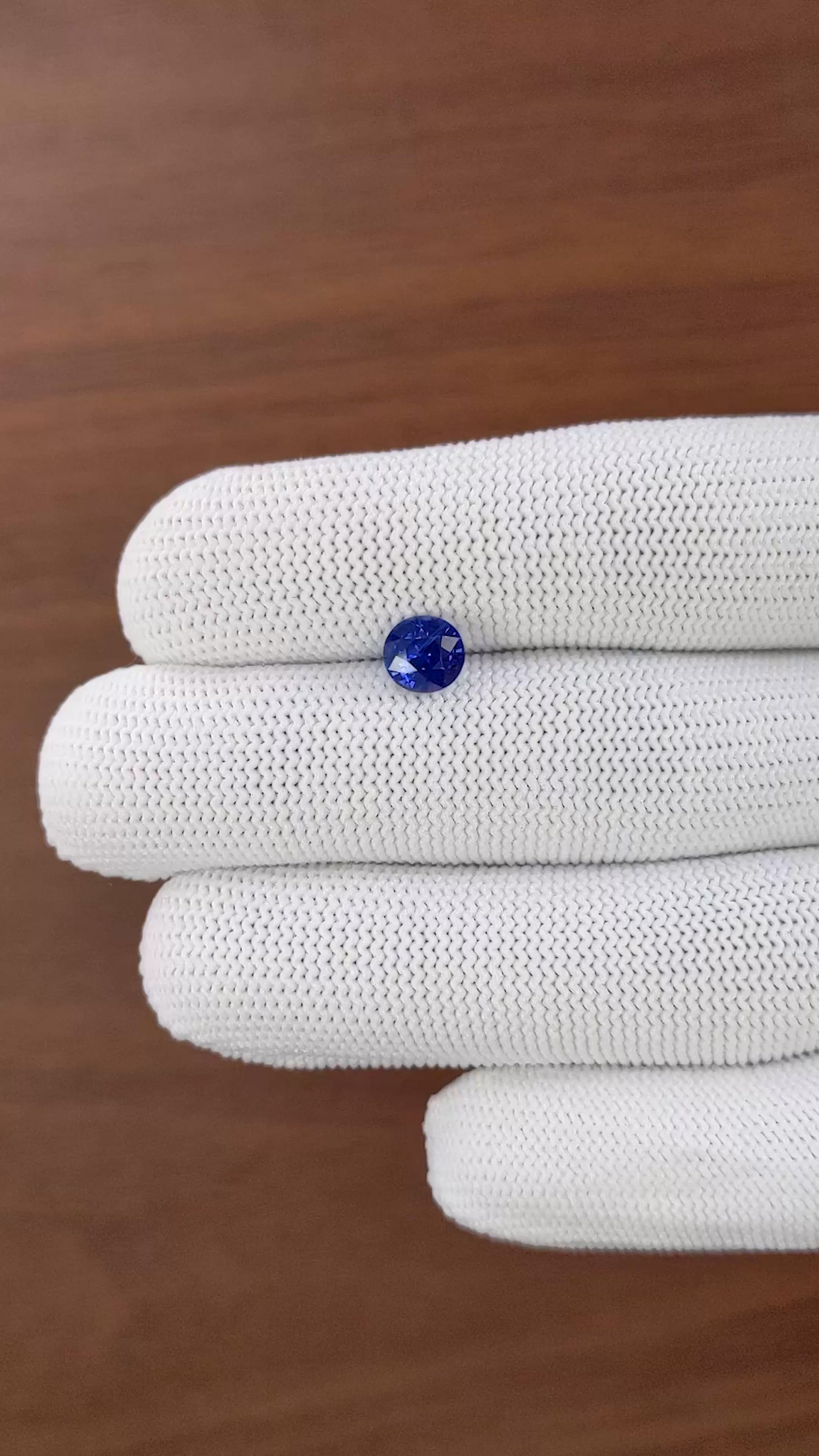 1.53 Ct. Blue Sapphire from Ceylon (Sri Lanka) Size Video