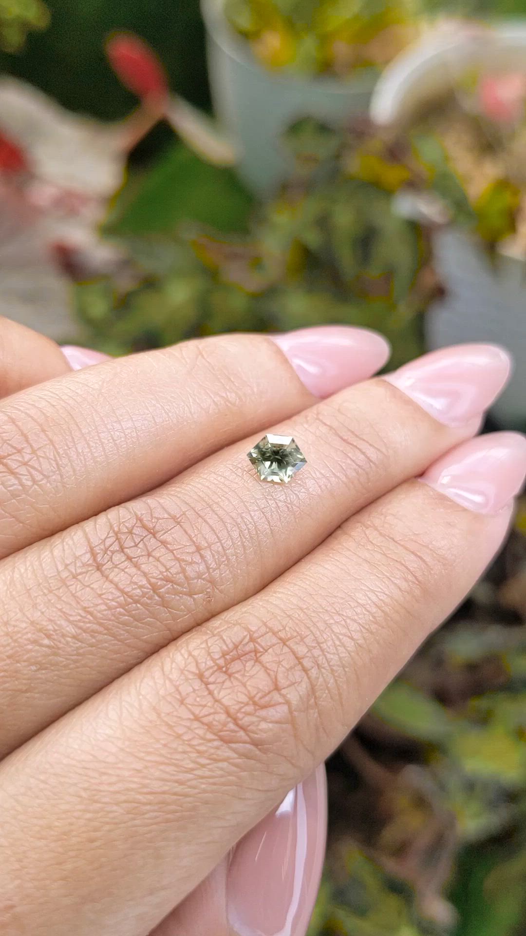0.74 Ct. Yellowish Green Sapphire from Ceylon (Sri Lanka) Size Video