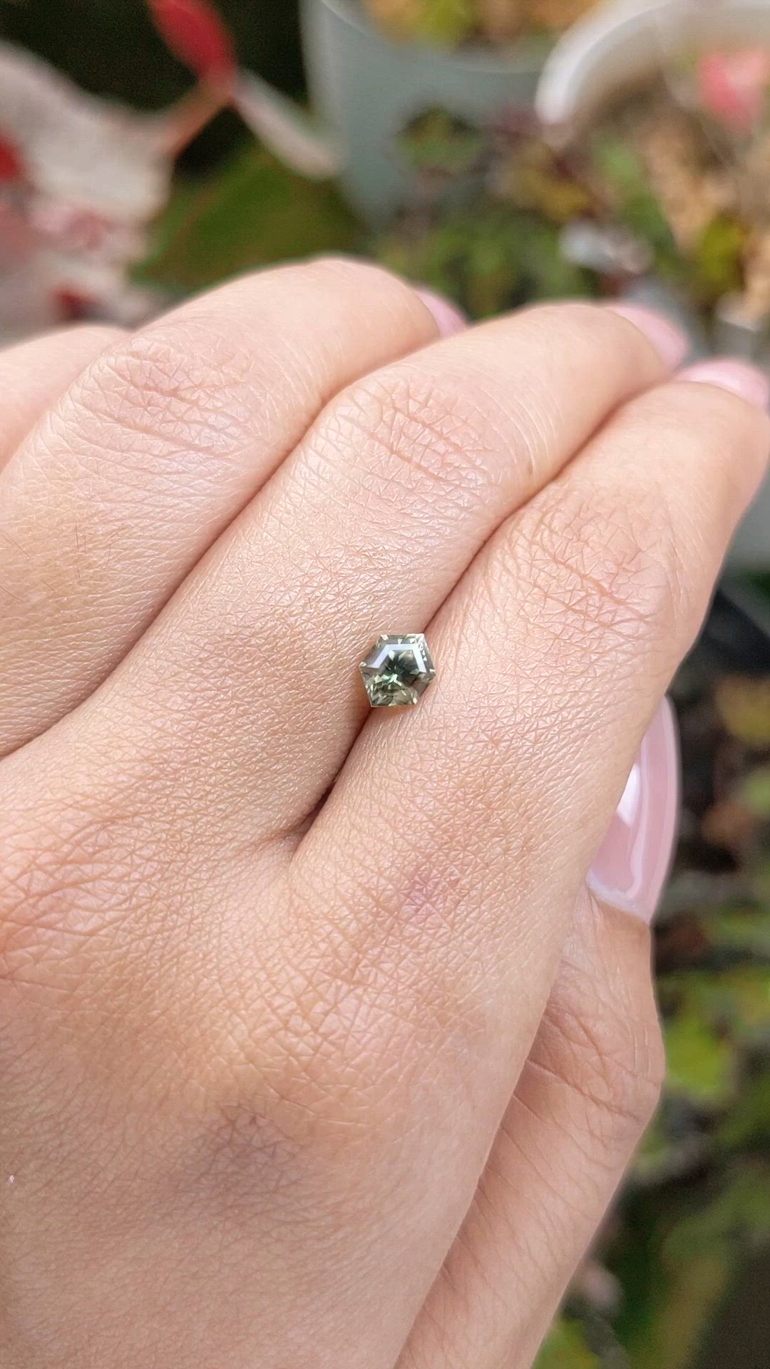 0.74 Ct. Yellowish Green Sapphire from Ceylon (Sri Lanka) Size Video