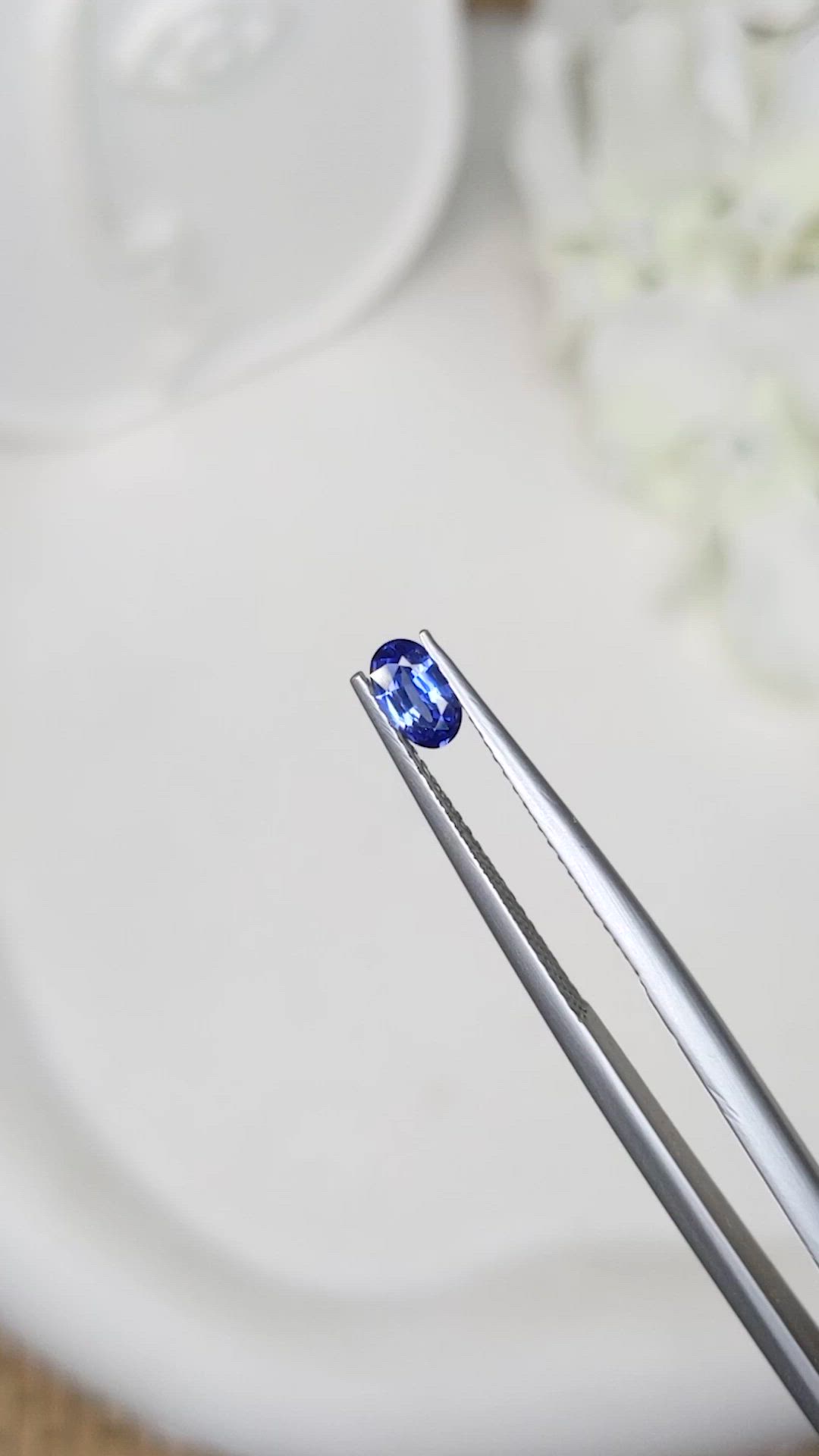 0.35 Ct. Blue Sapphire from Ceylon (Sri Lanka) Size Video