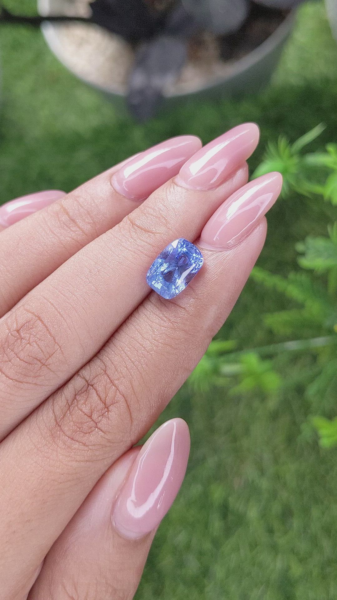 4.12 Ct. Blue Sapphire from Ceylon (Sri Lanka) Size Video