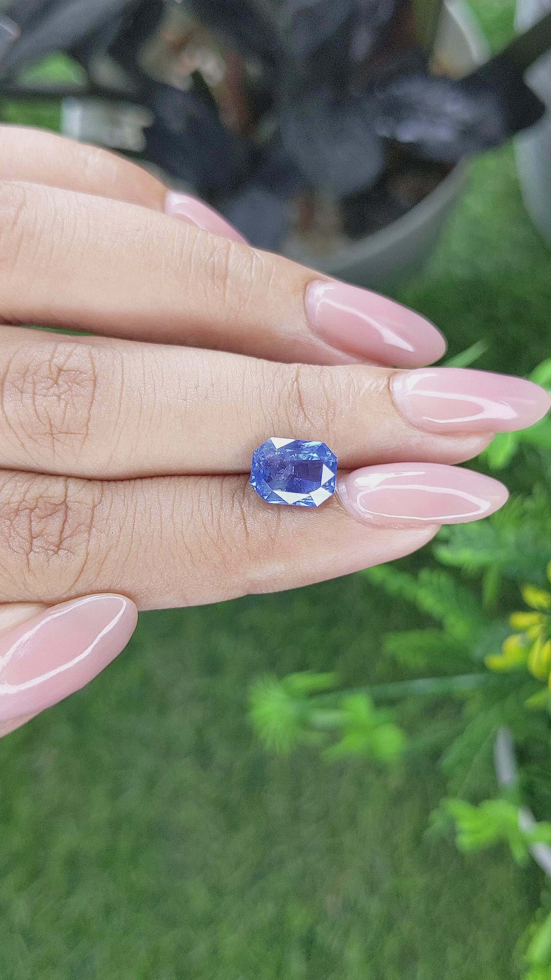 3.12 Ct. Blue Sapphire from Ceylon (Sri Lanka) Size Video