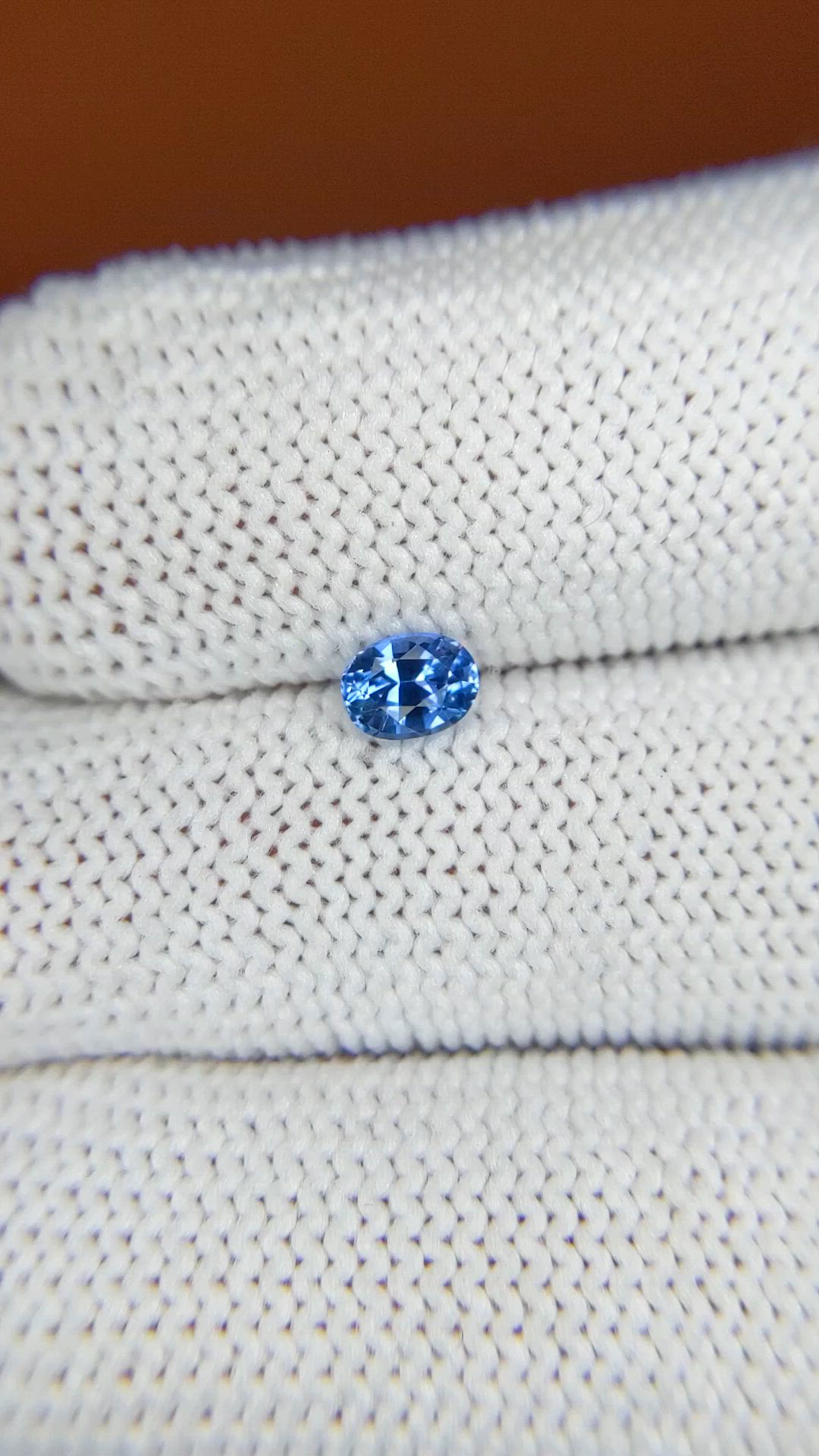 0.43 Ct. Blue Sapphire from Ceylon (Sri Lanka) Size Video