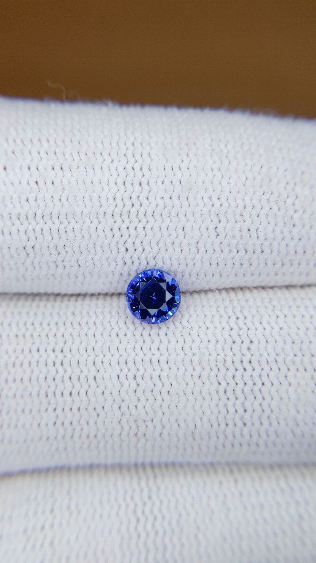 0.68 Ct. Blue Sapphire from Ceylon (Sri Lanka) Size Video