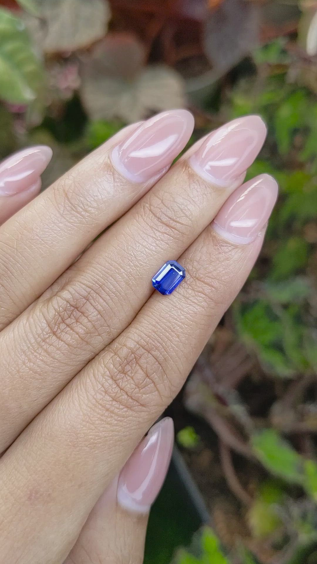 0.72 Ct. Blue Sapphire from Ceylon (Sri Lanka) Size Video