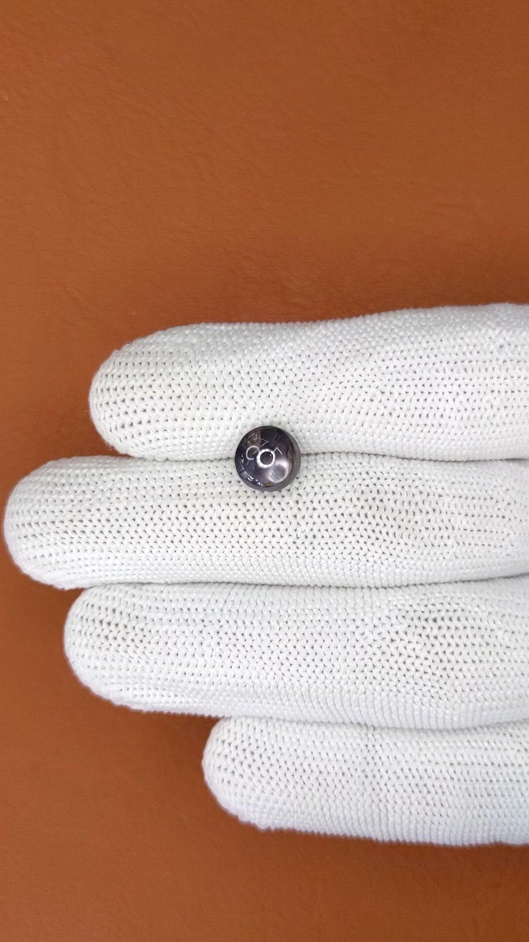 4.23 Ct. Purple Star Sapphire from Ceylon (Sri Lanka) Size Video