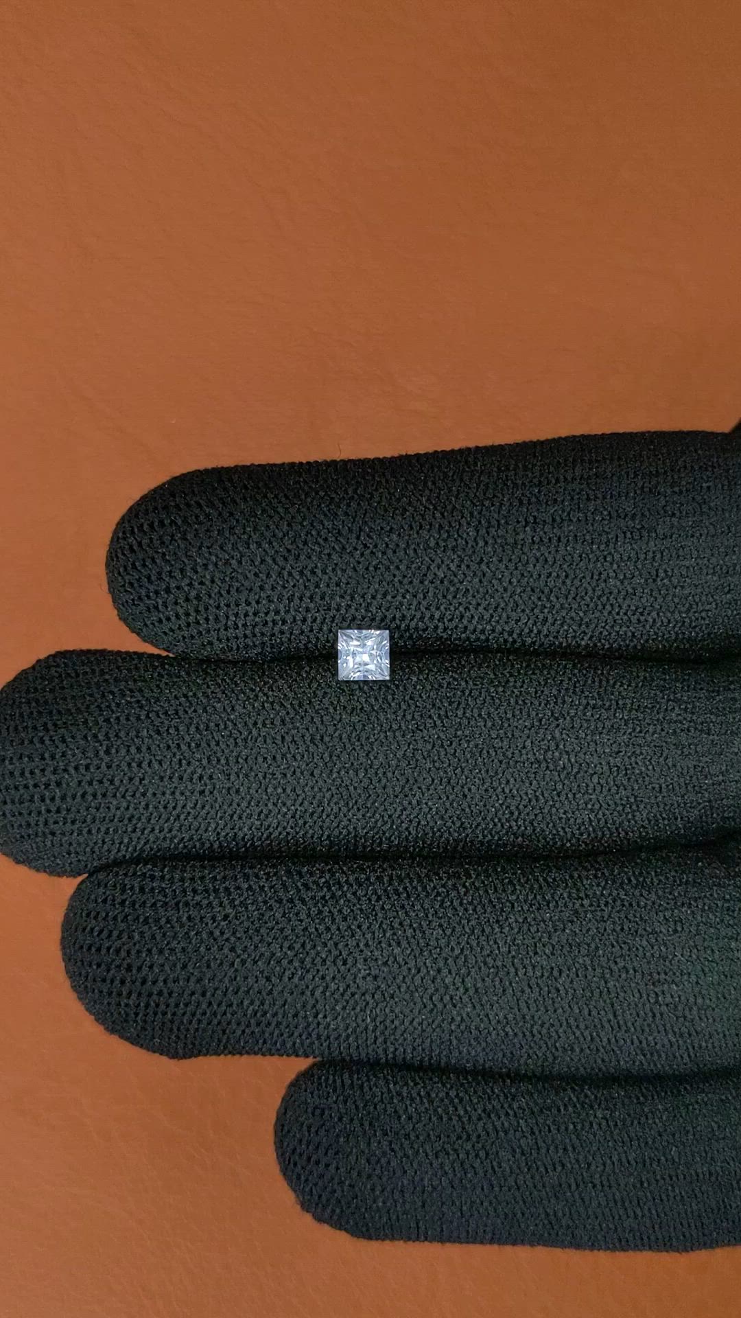 0.48 Ct. White Sapphire from Ceylon (Sri Lanka) Size Video