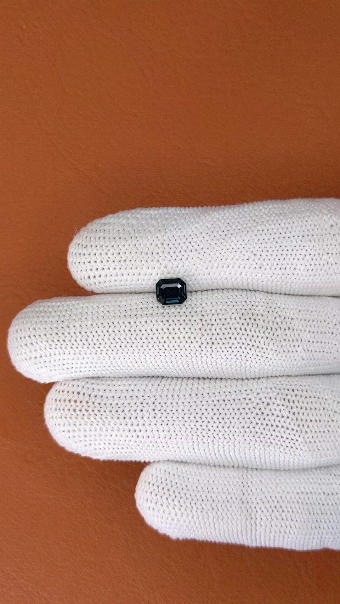 1.06 Ct. Greenish Blue Sapphire from Ceylon (Sri Lanka) Size Video