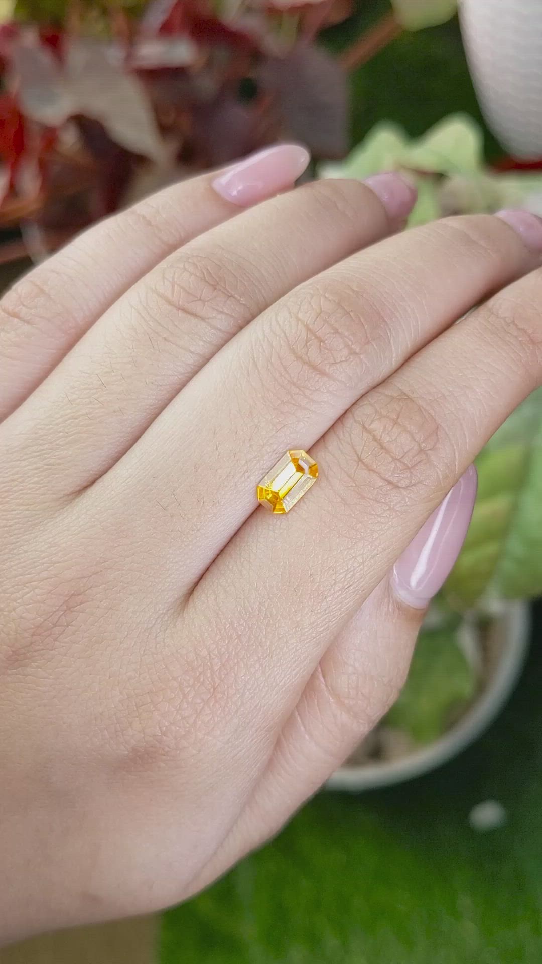 0.99 Ct. Orangish Yellow Sapphire from Ceylon (Sri Lanka) Size Video