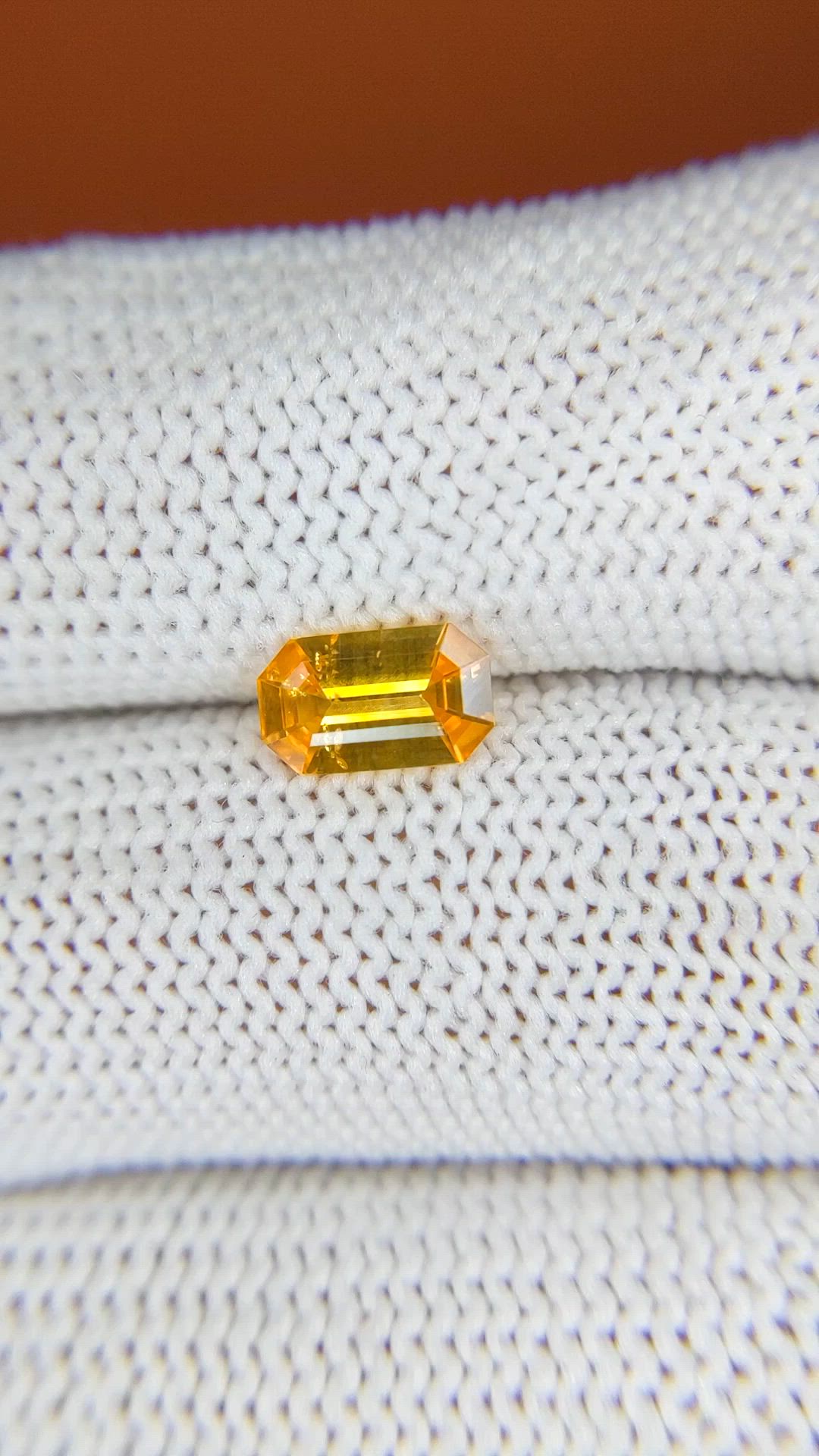 0.99 Ct. Orangish Yellow Sapphire from Ceylon (Sri Lanka) Size Video