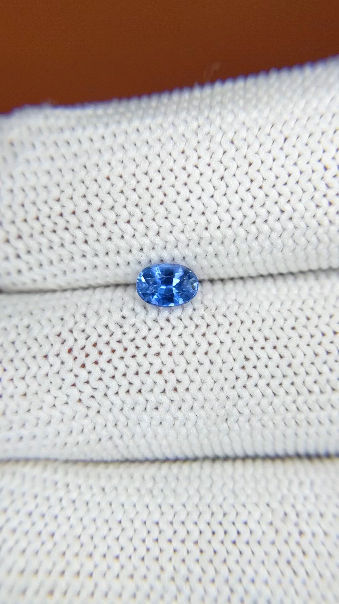 0.49 Ct. Blue Sapphire from Ceylon (Sri Lanka) Size Video