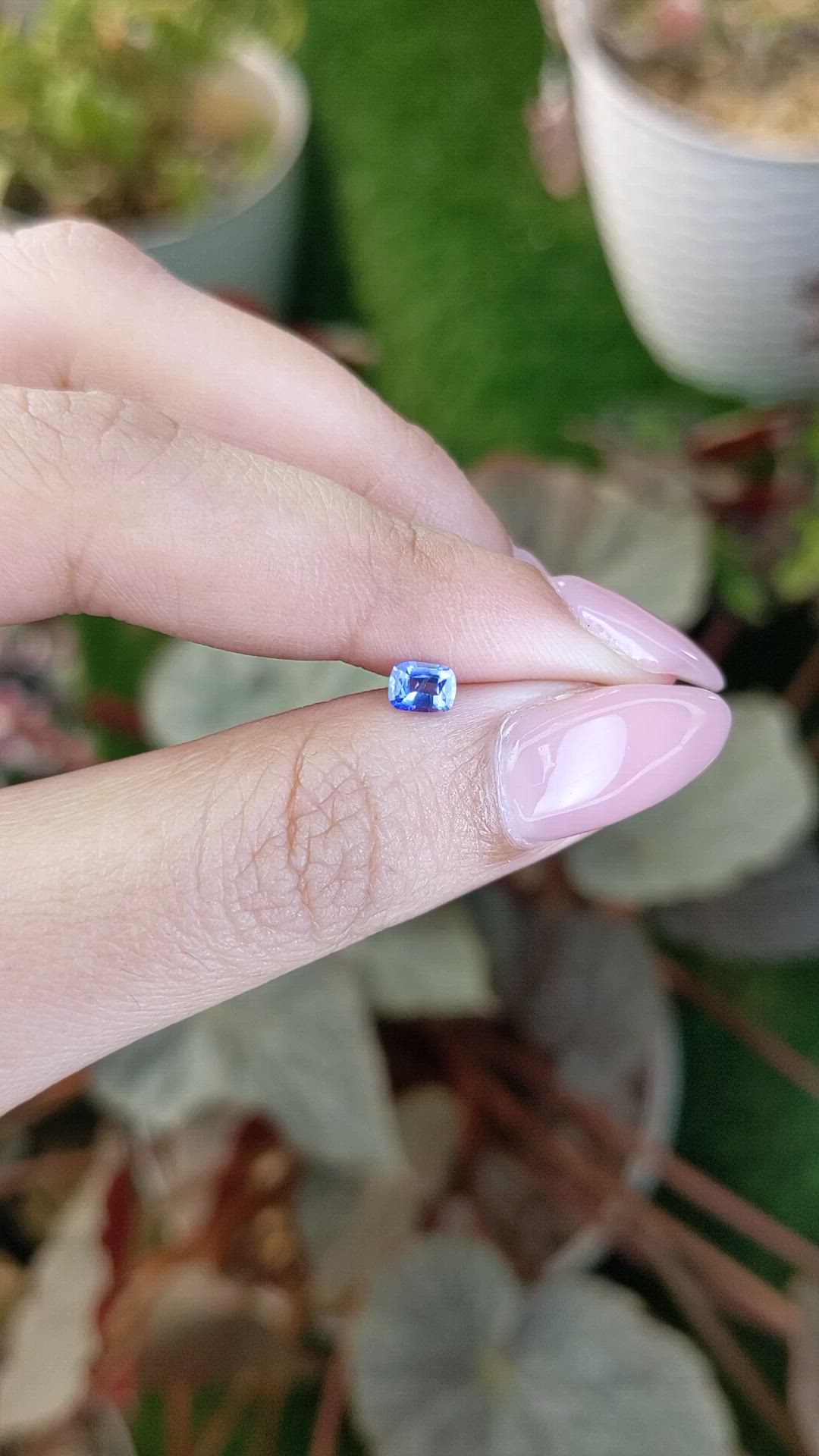 0.35 Ct. Blue Sapphire from Ceylon (Sri Lanka) Size Video