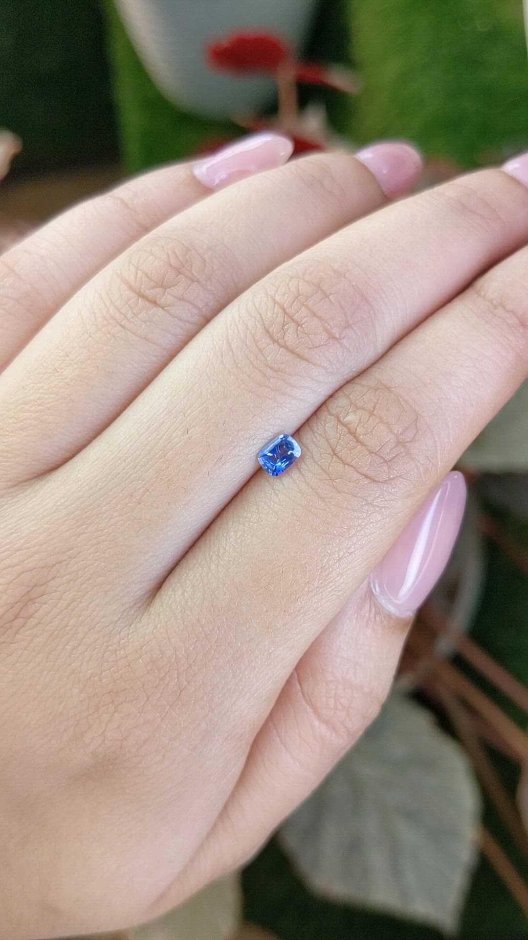 0.35 Ct. Blue Sapphire from Ceylon (Sri Lanka) Size Video