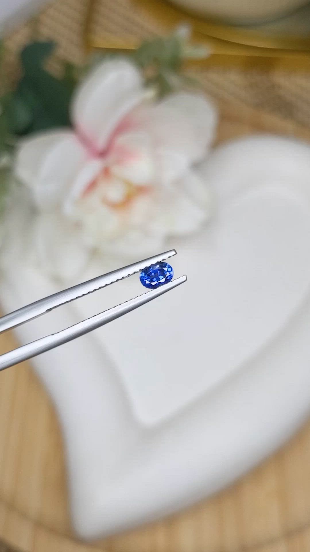0.39 Ct. Blue Sapphire from Ceylon (Sri Lanka) Size Video