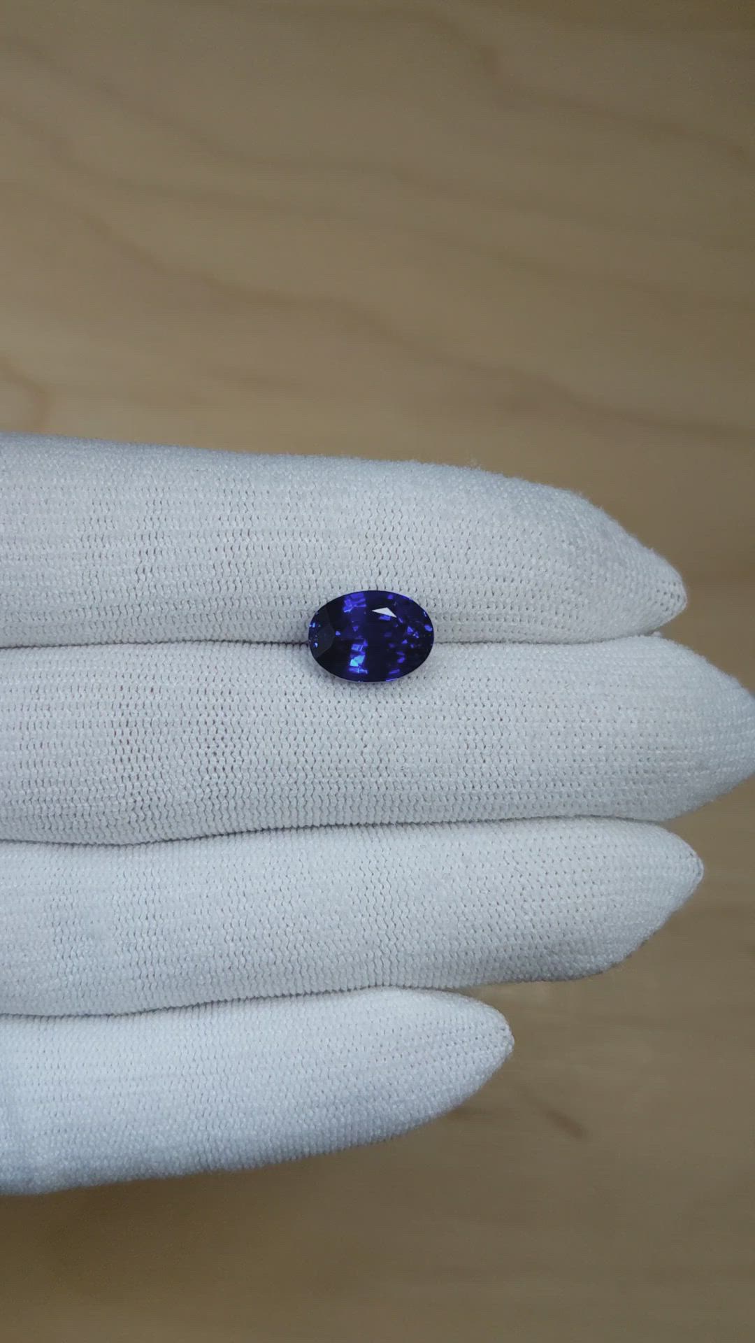 4.89 Ct. Blue Sapphire from Burma (Myanmar) Size Video