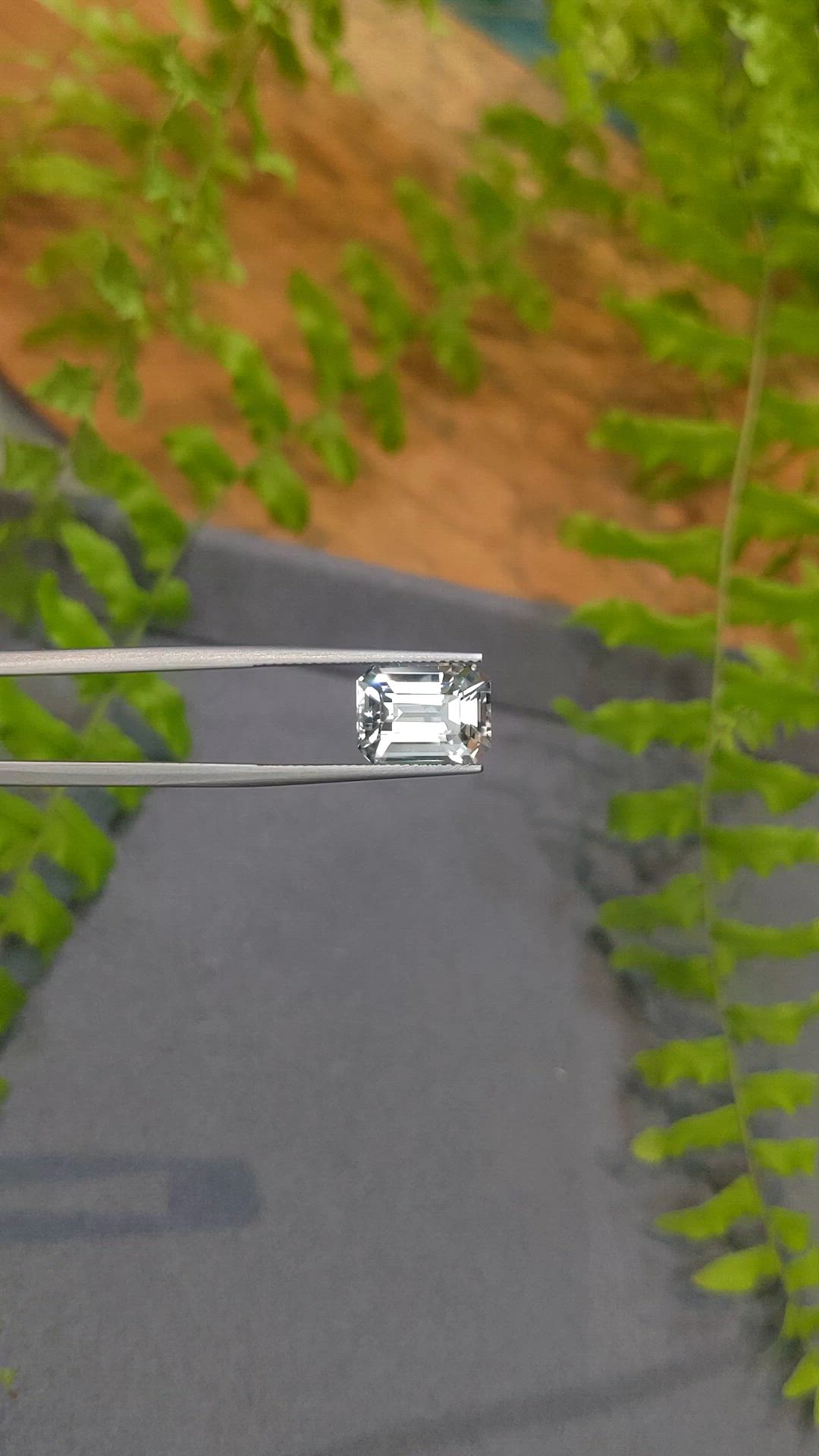 7.02 Ct. White Sapphire from Ceylon (Sri Lanka) Size Video
