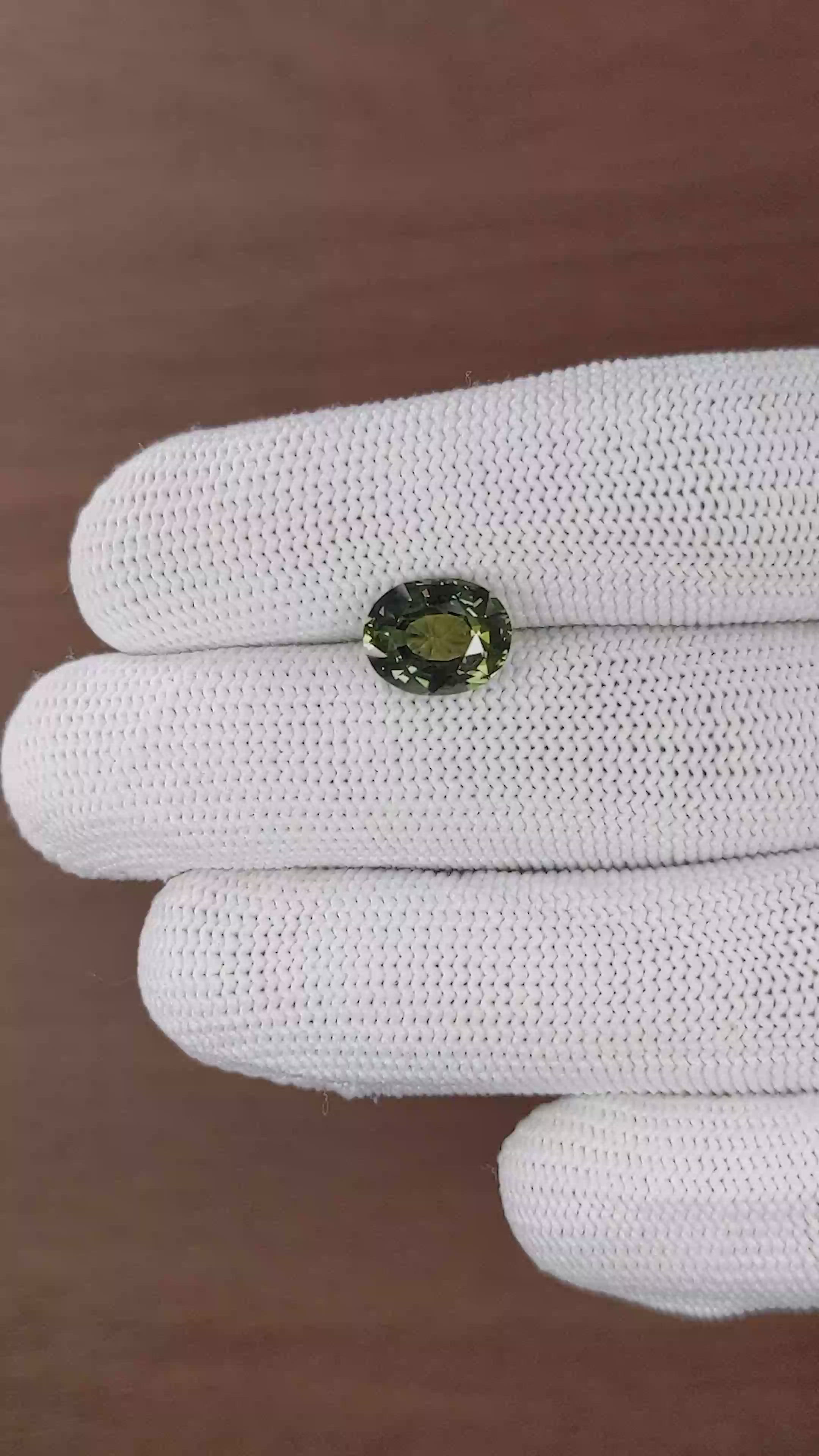 4.06 Ct. Yellowish Green Sapphire from Africa Size Video