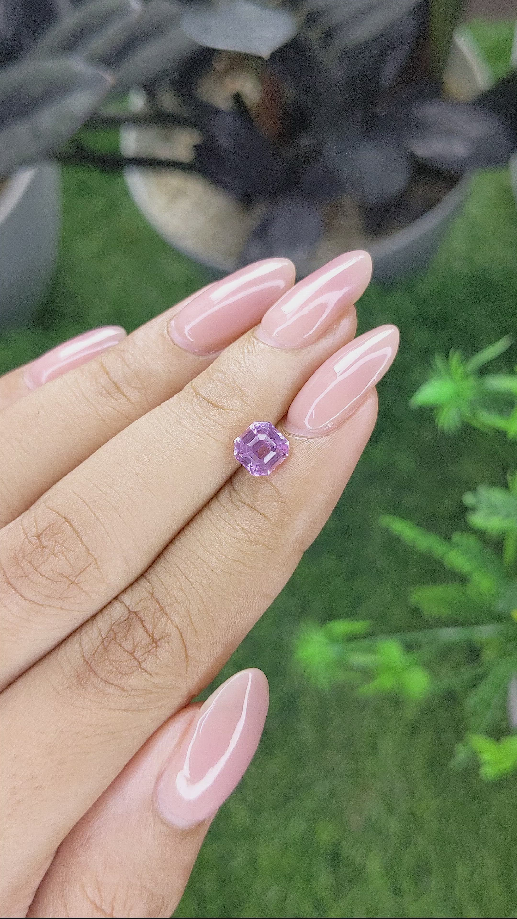 1.58 Ct. Purplish Pink Sapphire from Ceylon (Sri Lanka) Size Video