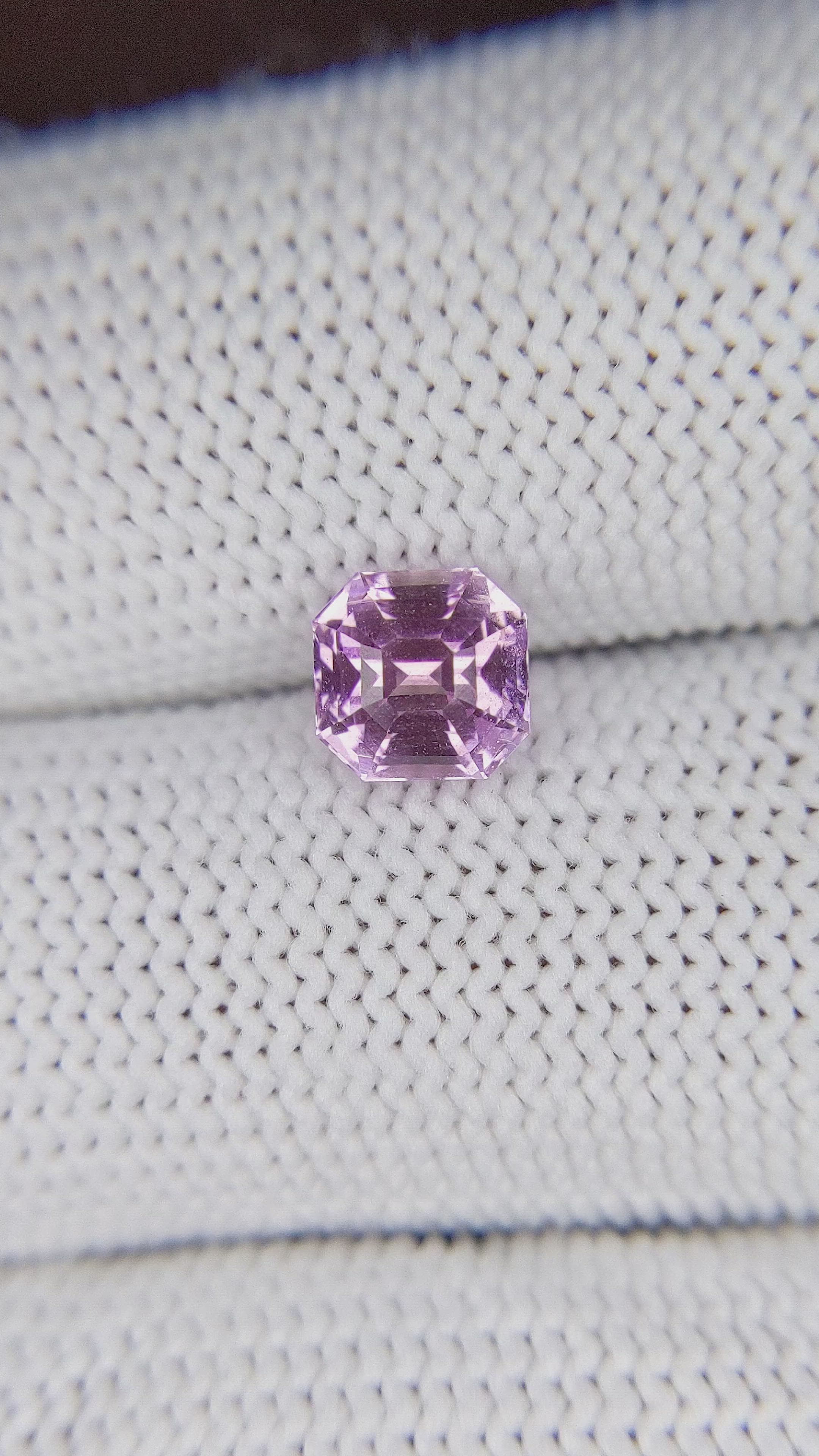1.58 Ct. Purplish Pink Sapphire from Ceylon (Sri Lanka) Size Video