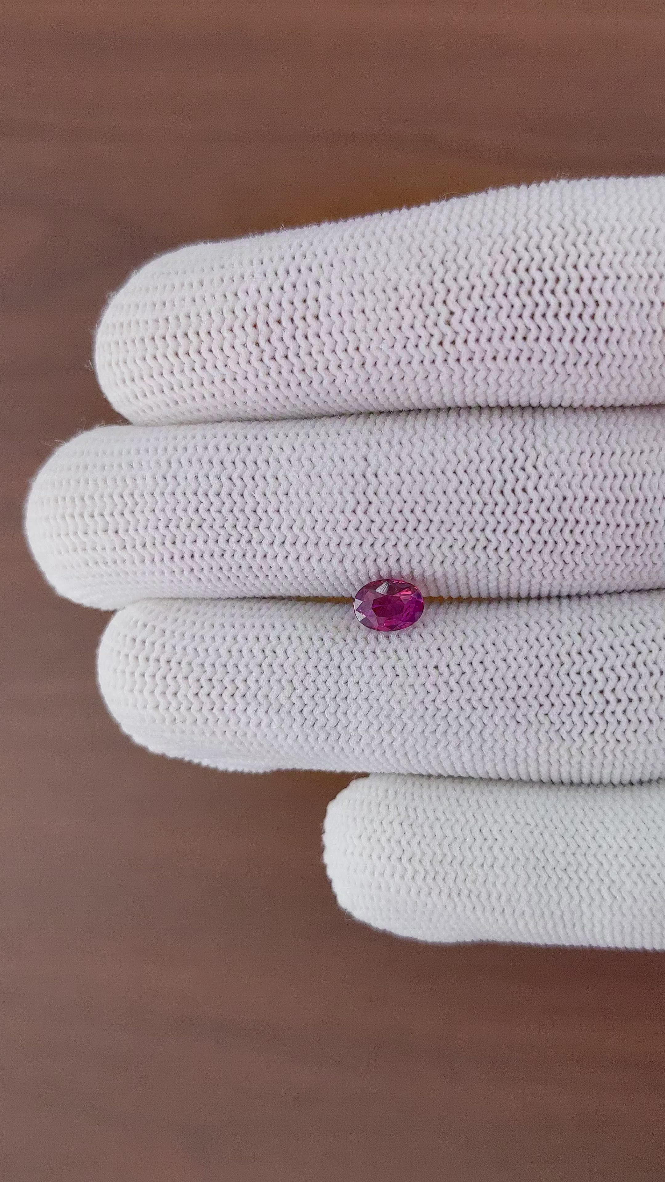 1.01 Ct. Pinkish Purple Sapphire from Madagascar Size Video