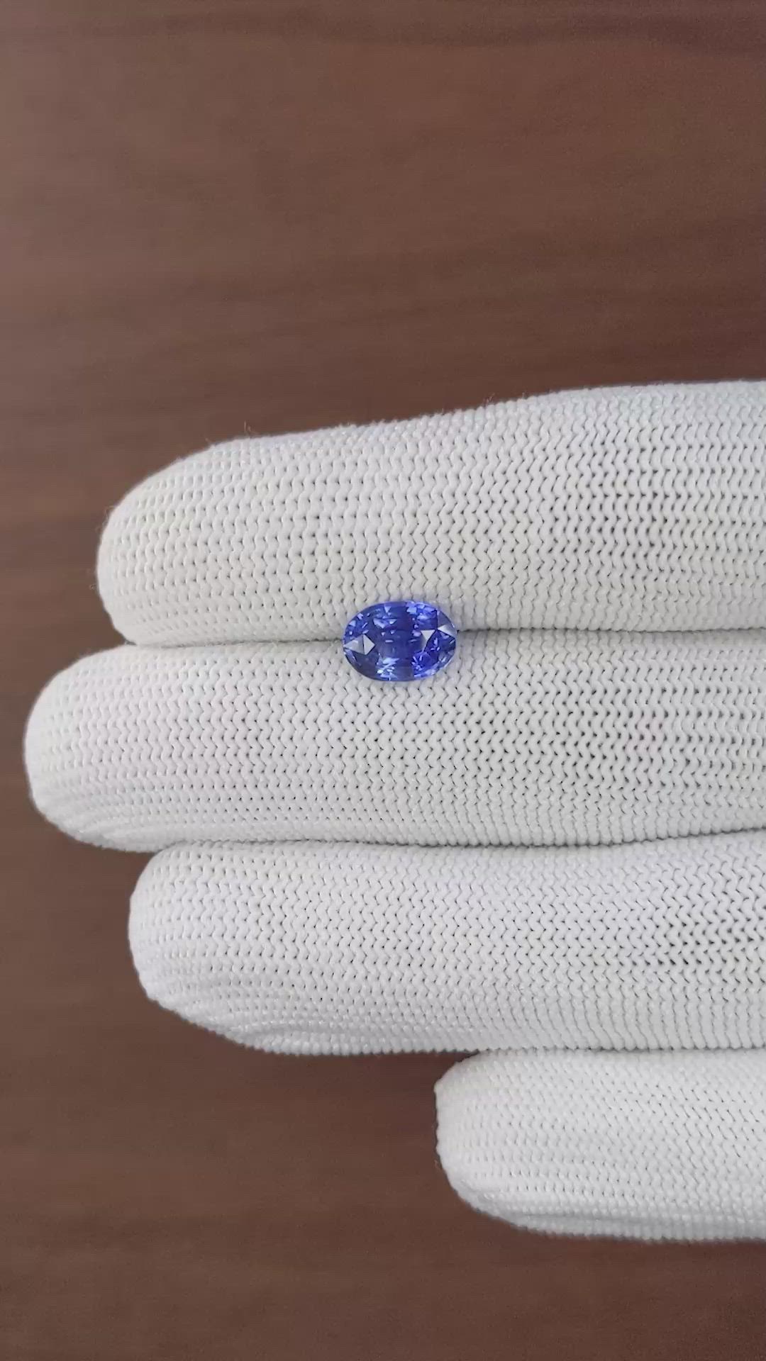 2.50 Ct. Blue Sapphire from Ceylon (Sri Lanka) Size Video