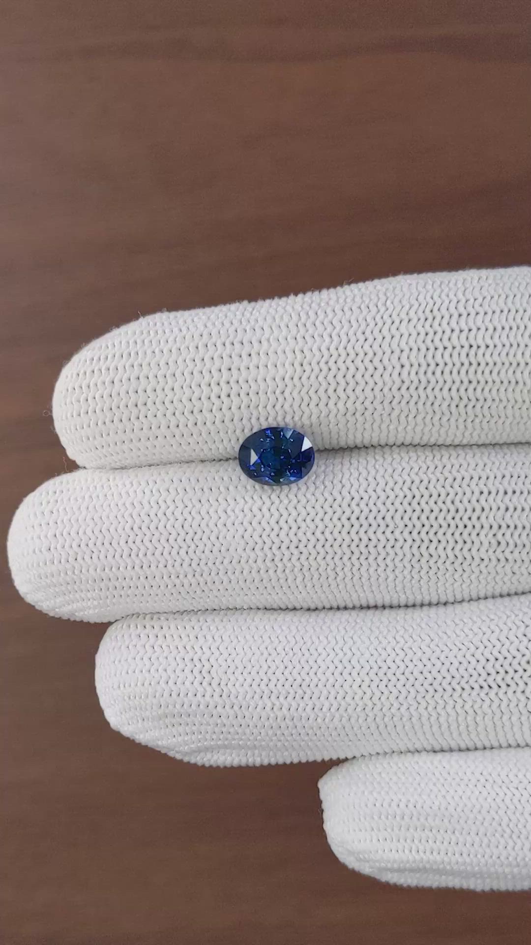 2.52 Ct. Blue Sapphire from Ceylon (Sri Lanka) Size Video