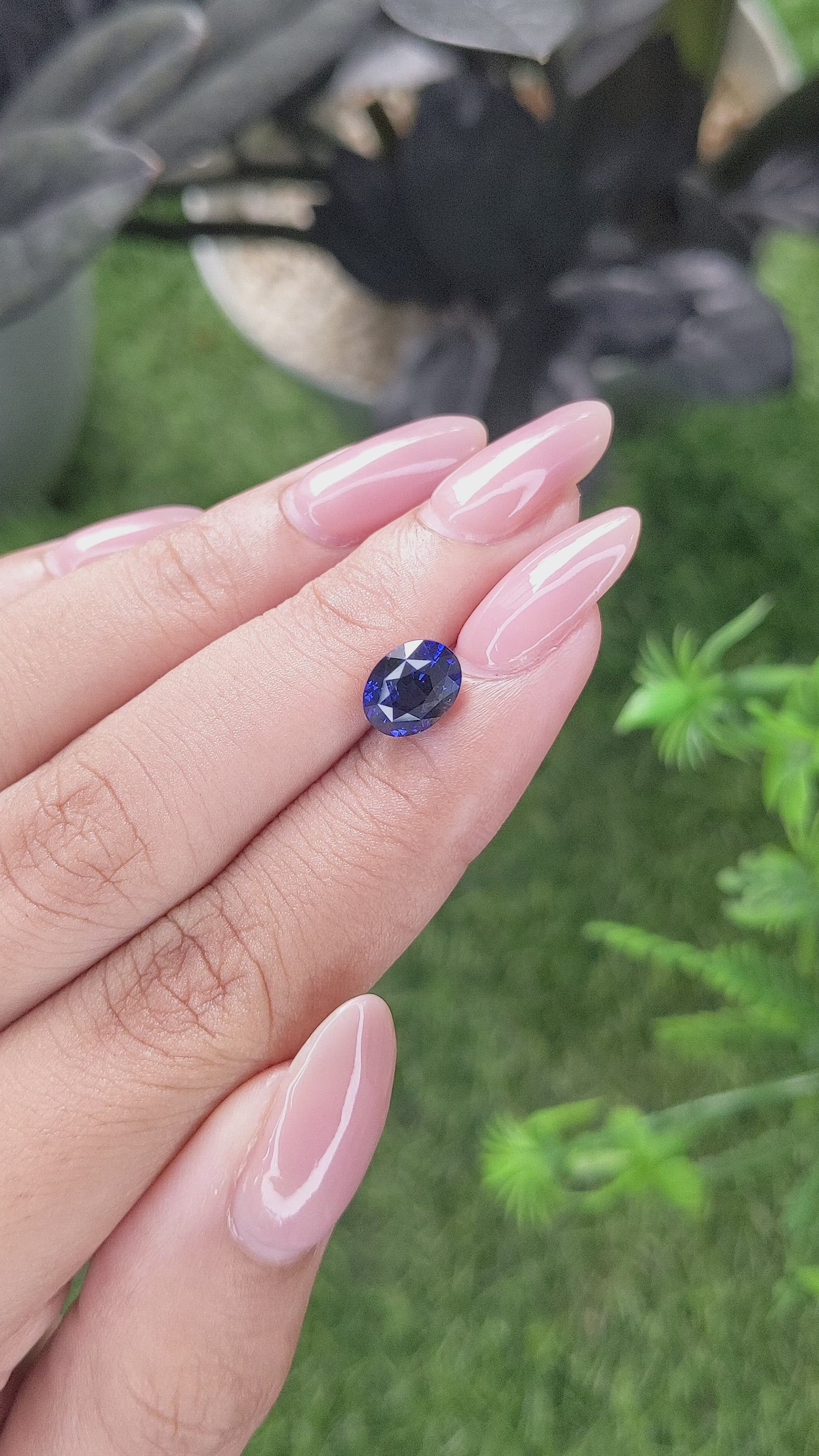 2.52 Ct. Blue Sapphire from Ceylon (Sri Lanka) Size Video
