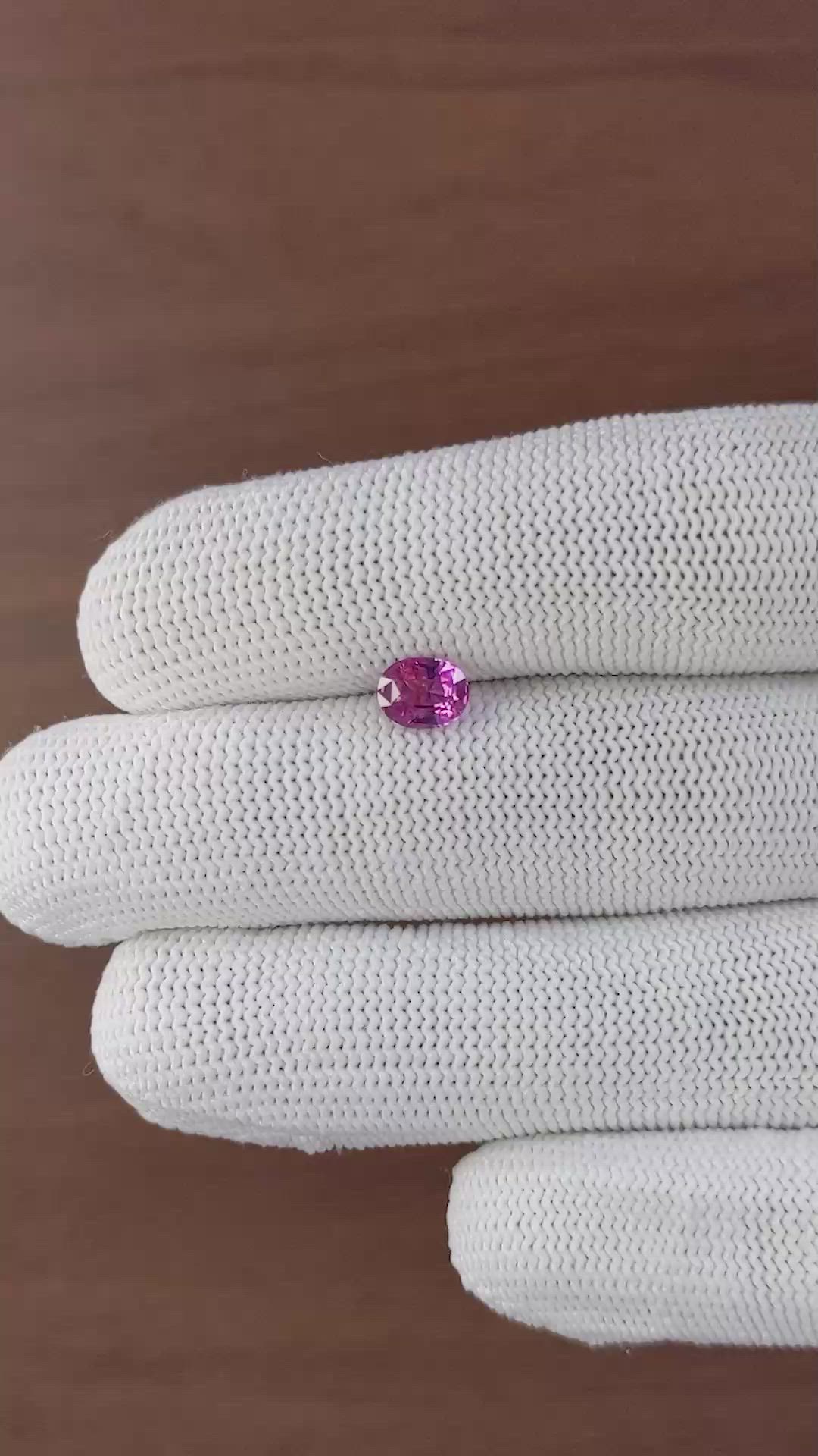 1.06 Ct. Pinkish Purple Sapphire from Ceylon (Sri Lanka) Size Video