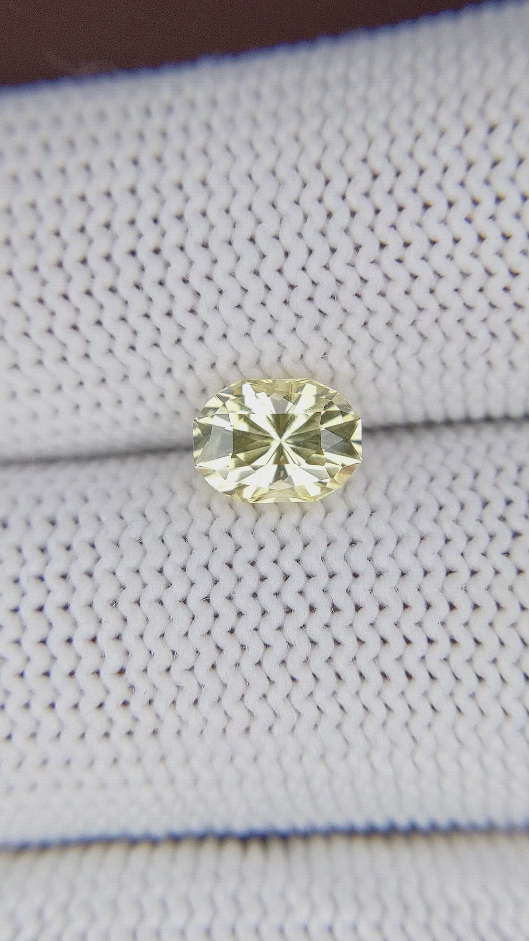 1.44 Ct. Yellow Sapphire from Ceylon (Sri Lanka) Size Video
