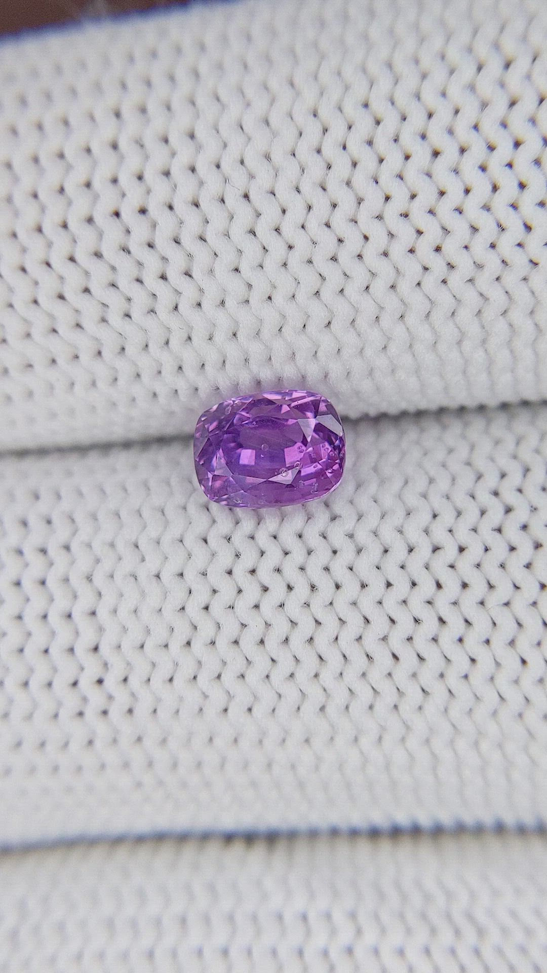 1.13 Ct. Pinkish Purple Sapphire from Ceylon (Sri Lanka) Size Video
