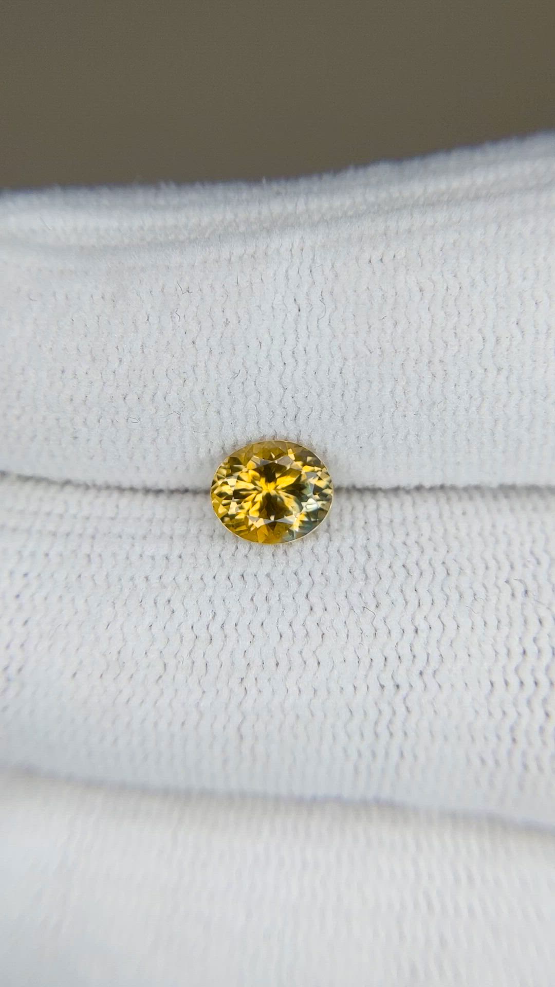 1.04 Ct. Yellow Sapphire from Montana Size Video