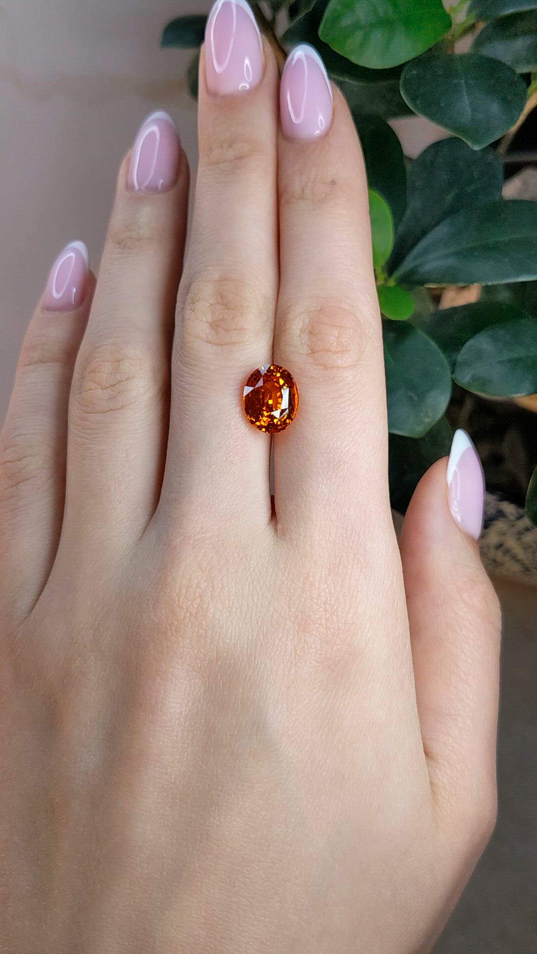 5.58 Ct. Orange Sapphire from Ceylon (Sri Lanka) Size Video
