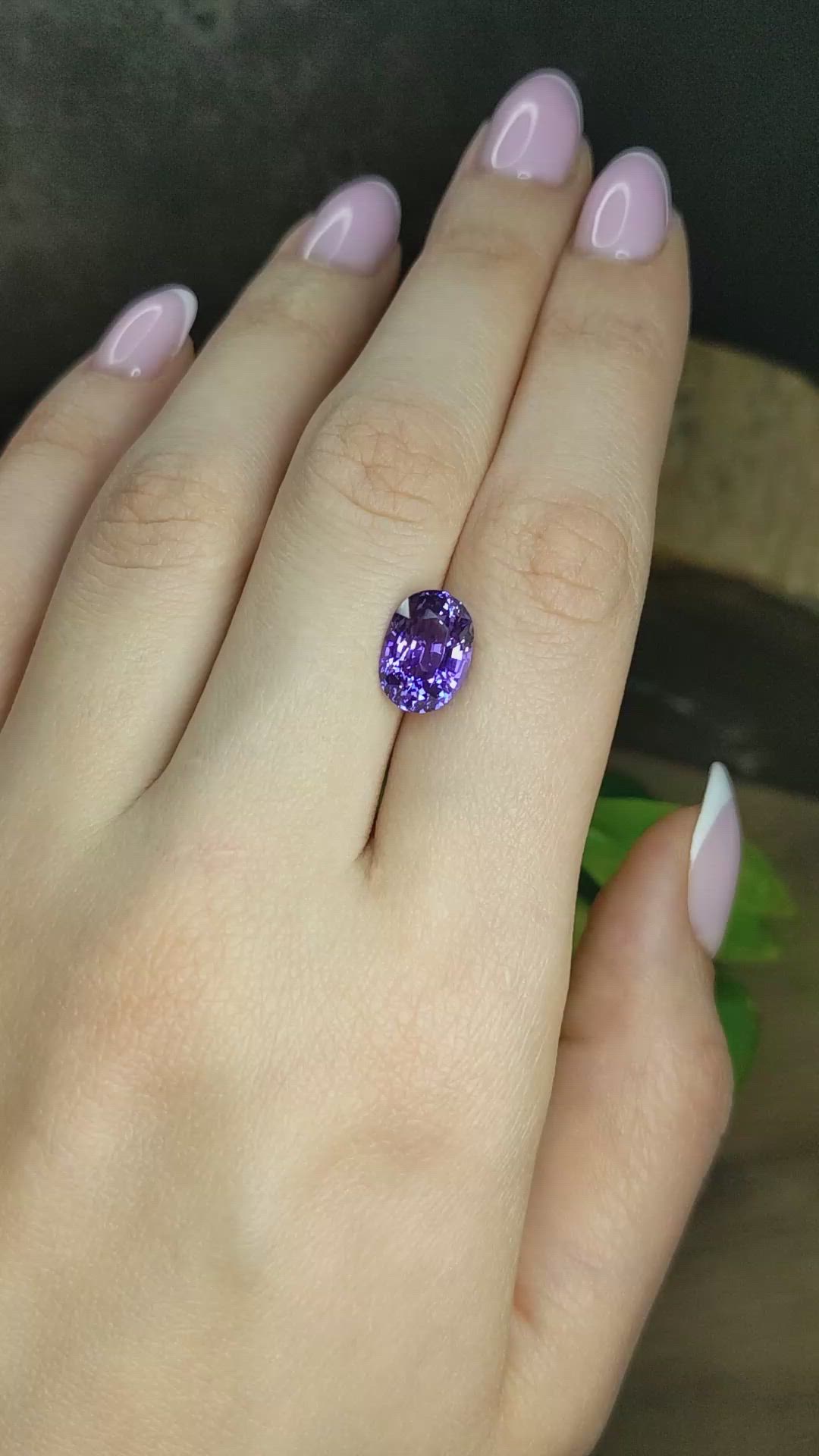 5.04 Ct. Purple Sapphire from Ceylon (Sri Lanka) Size Video