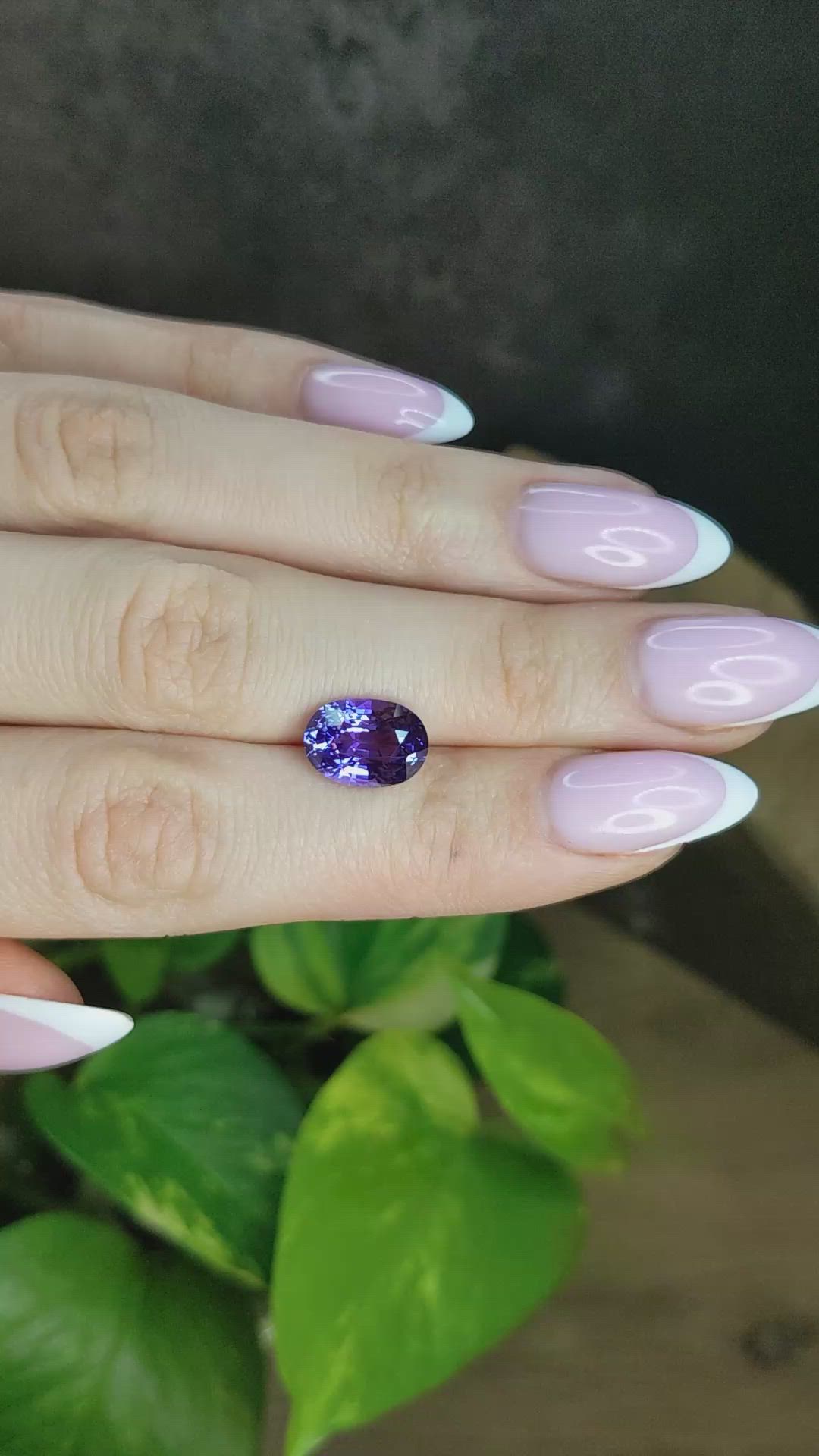 5.04 Ct. Purple Sapphire from Ceylon (Sri Lanka) Size Video