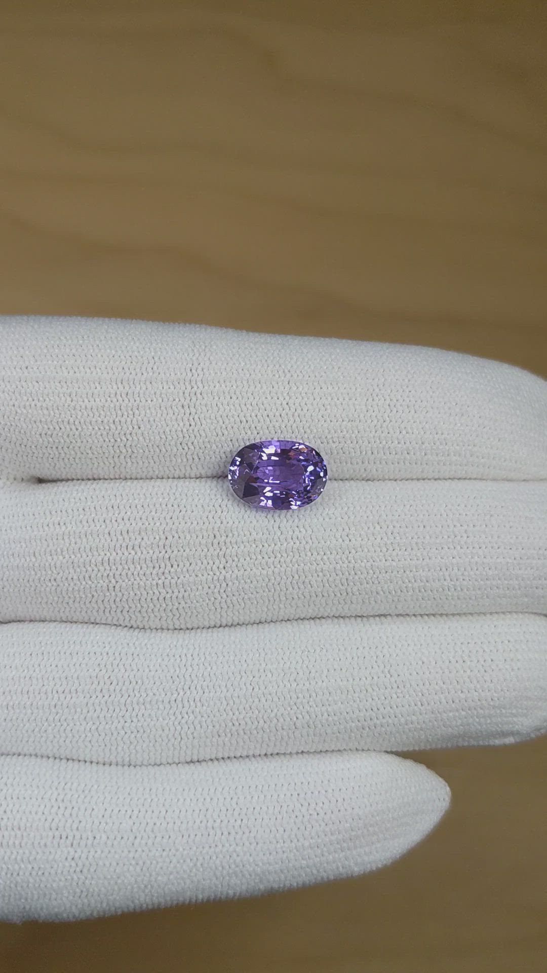 5.04 Ct. Purple Sapphire from Ceylon (Sri Lanka) Size Video