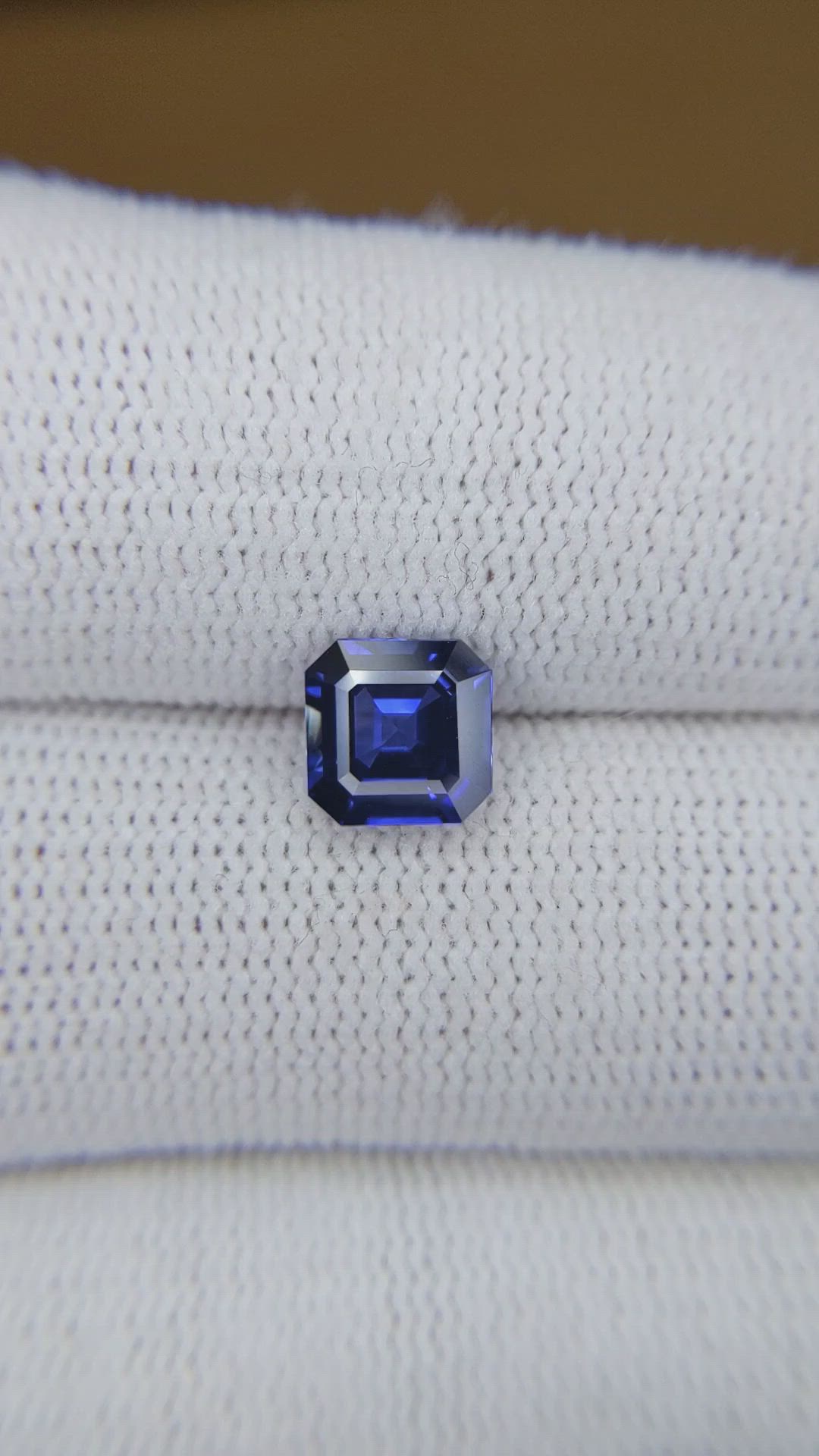 1.68 Ct. Blue Sapphire from Ceylon (Sri Lanka) Size Video