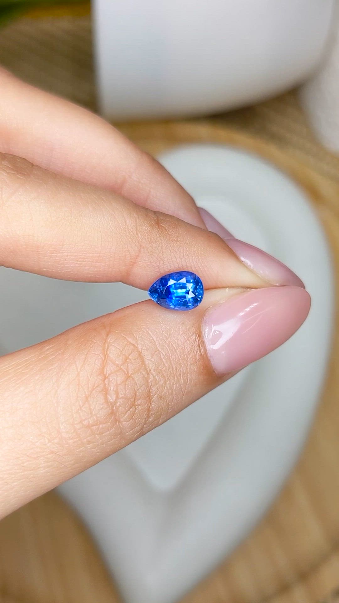 1.43 Ct. Blue Sapphire from Ceylon (Sri Lanka) Size Video