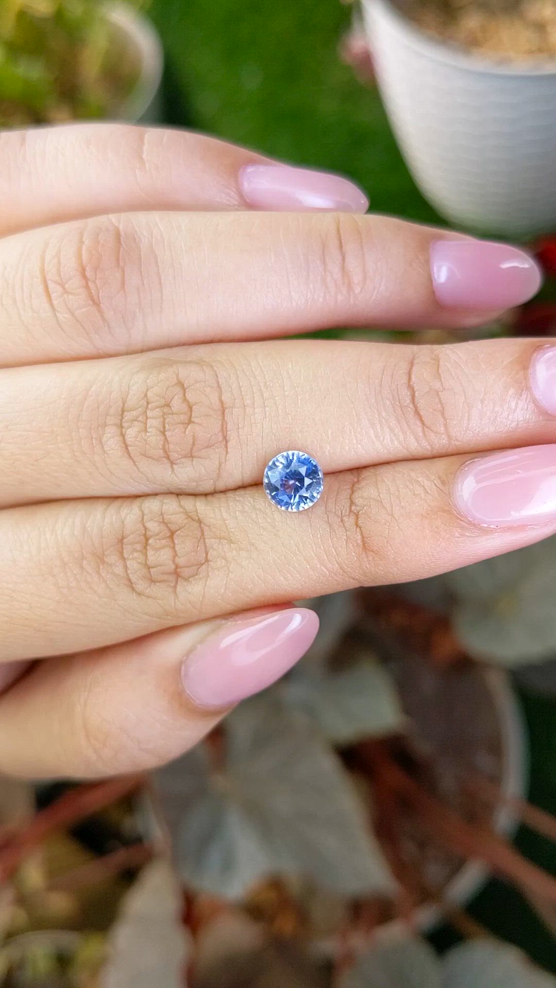 1.35 Ct. Blue Sapphire from Ceylon (Sri Lanka) Size Video