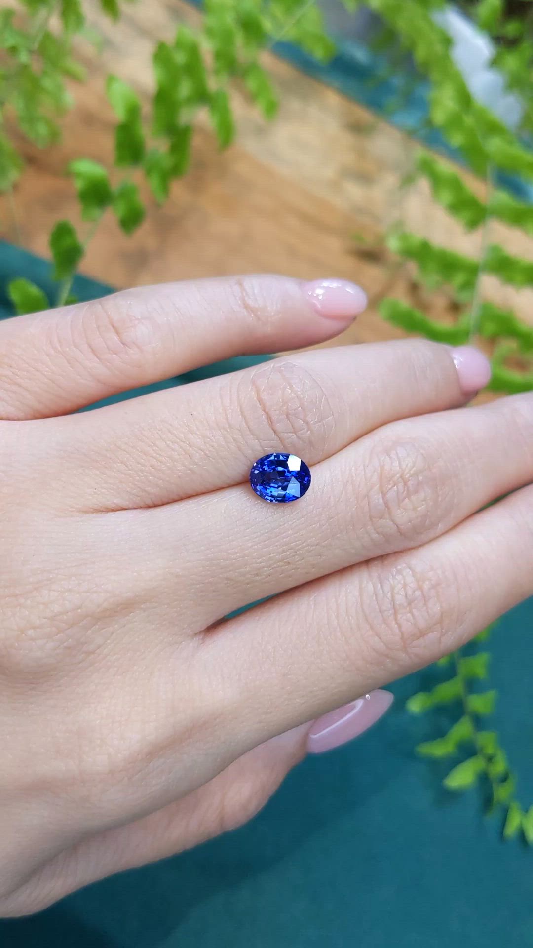 1.78 Ct. Blue Sapphire from Ceylon (Sri Lanka) Size Video