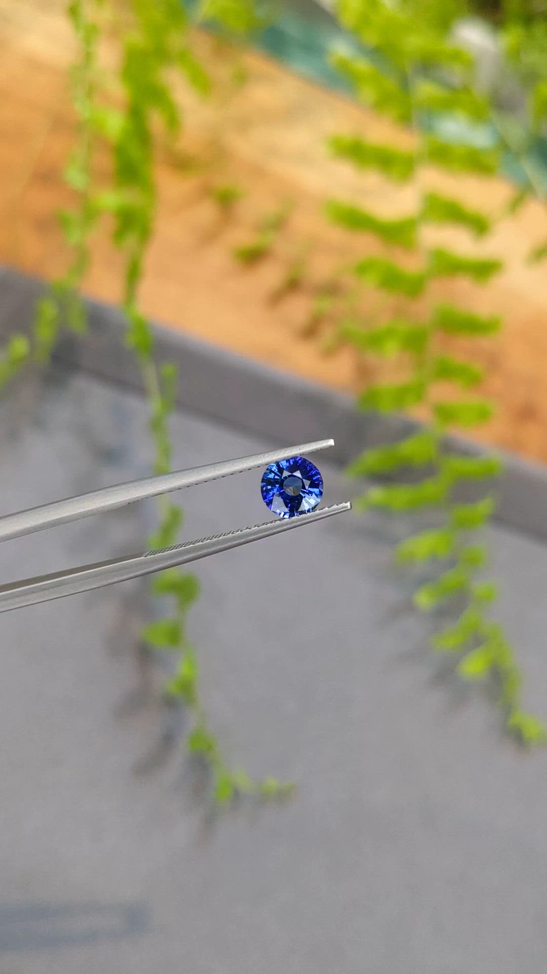 1.02 Ct. Blue Sapphire from Ceylon (Sri Lanka) Size Video