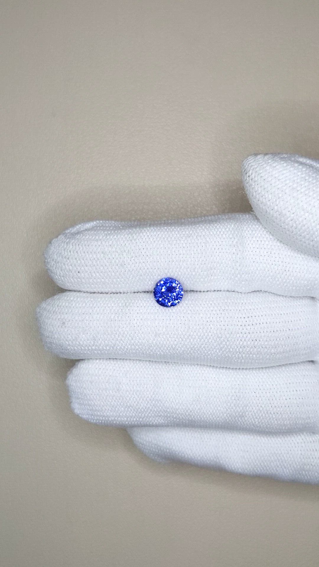 1.38 Ct. Blue Sapphire from Ceylon (Sri Lanka) Size Video