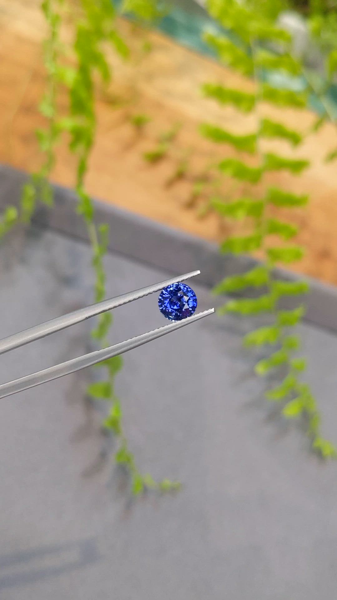 1.38 Ct. Blue Sapphire from Ceylon (Sri Lanka) Size Video