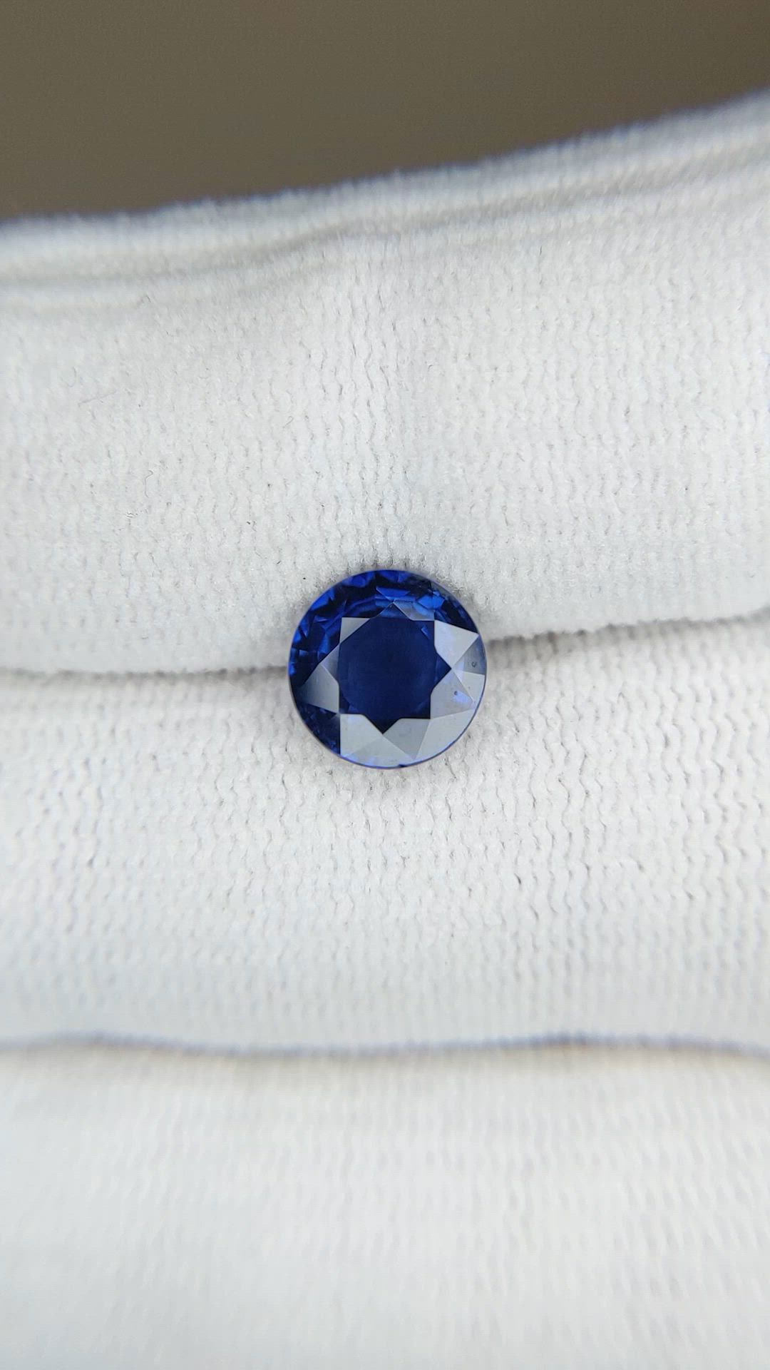 2.08 Ct. Blue Sapphire from Ceylon (Sri Lanka) Size Video