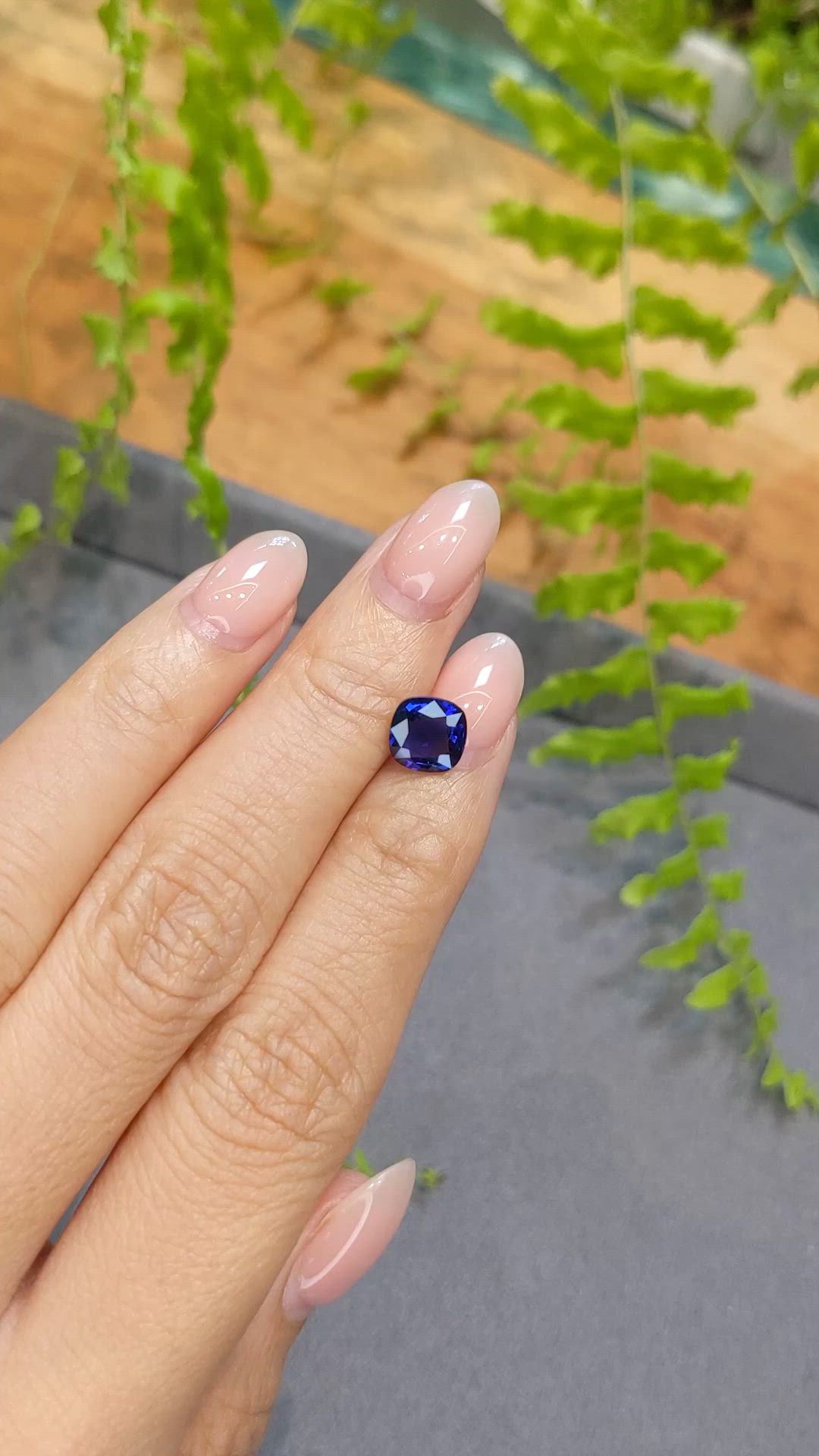 2.12 Ct. Blue Sapphire from Ceylon (Sri Lanka) Size Video