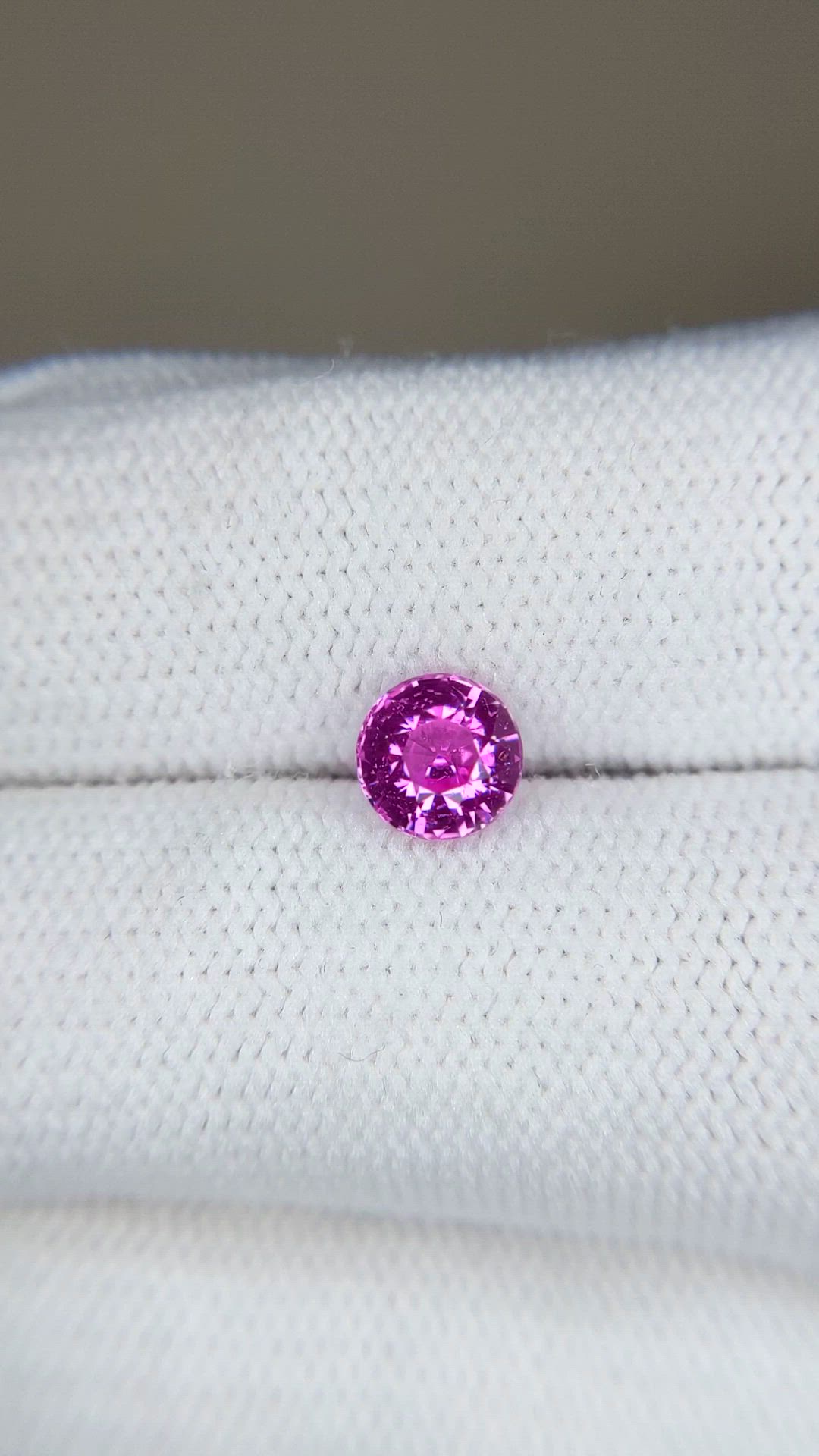 1.09 Ct. Pink Sapphire from Ceylon (Sri Lanka) Size Video
