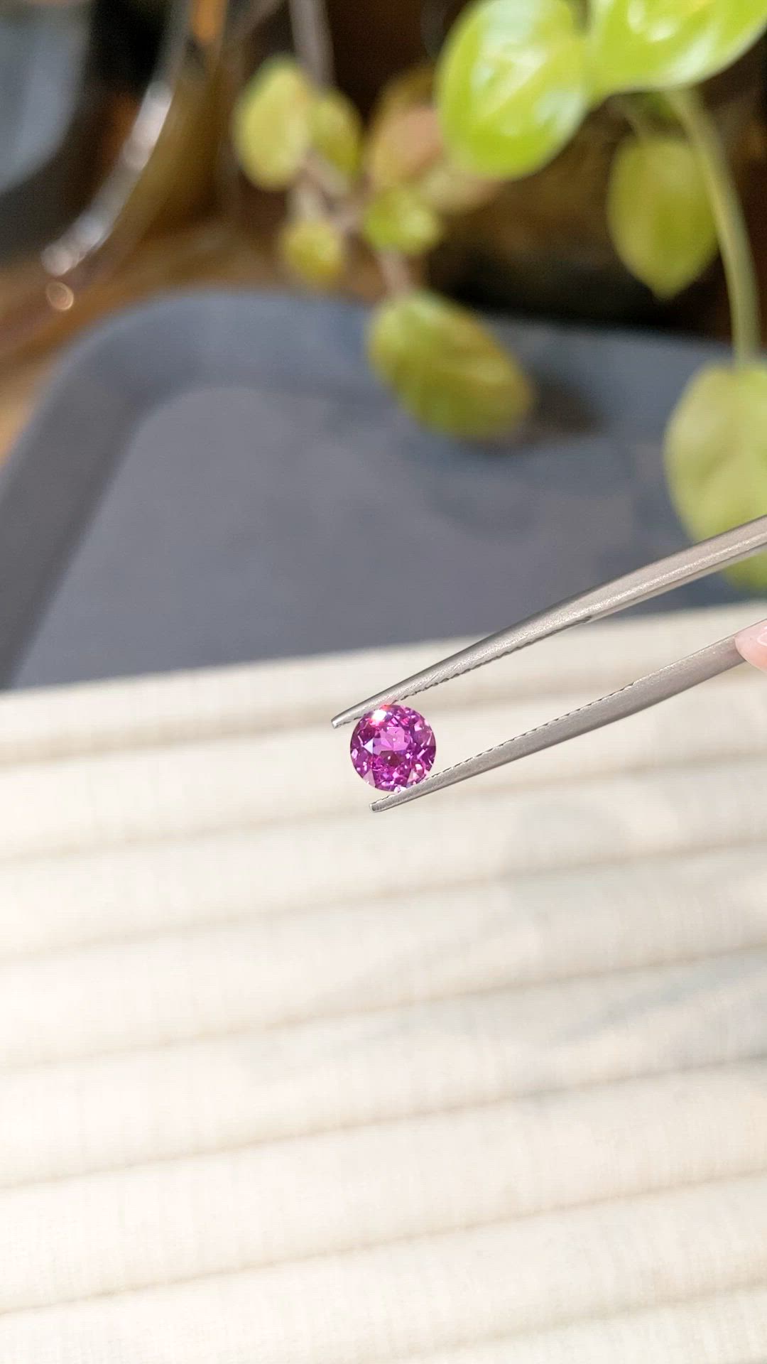 1.17 Ct. Pink Sapphire from Ceylon (Sri Lanka) Size Video